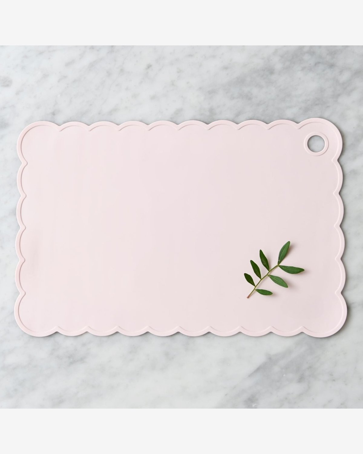 Spisebrikke i Silikon – 38×25 | Poppy Placemat