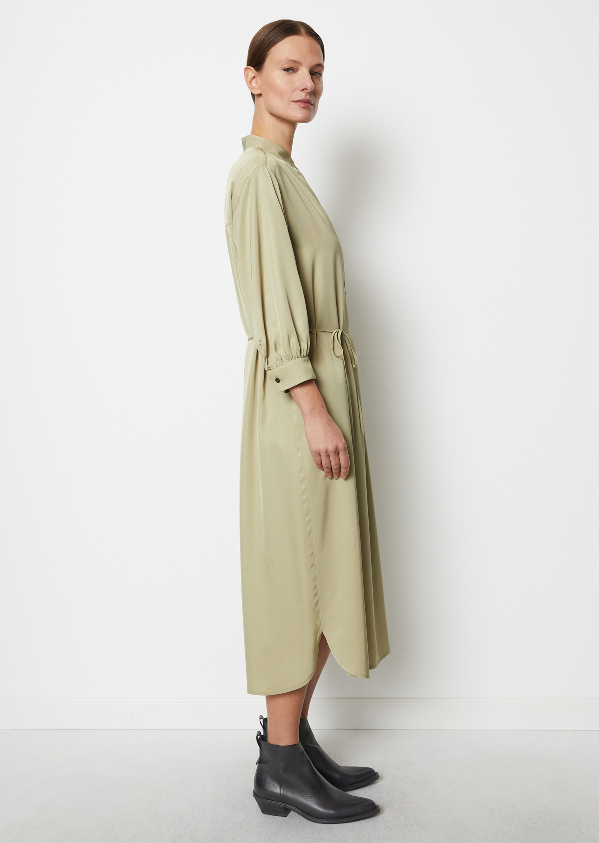 Kleid straightaus Cupro-Viskose-Mix