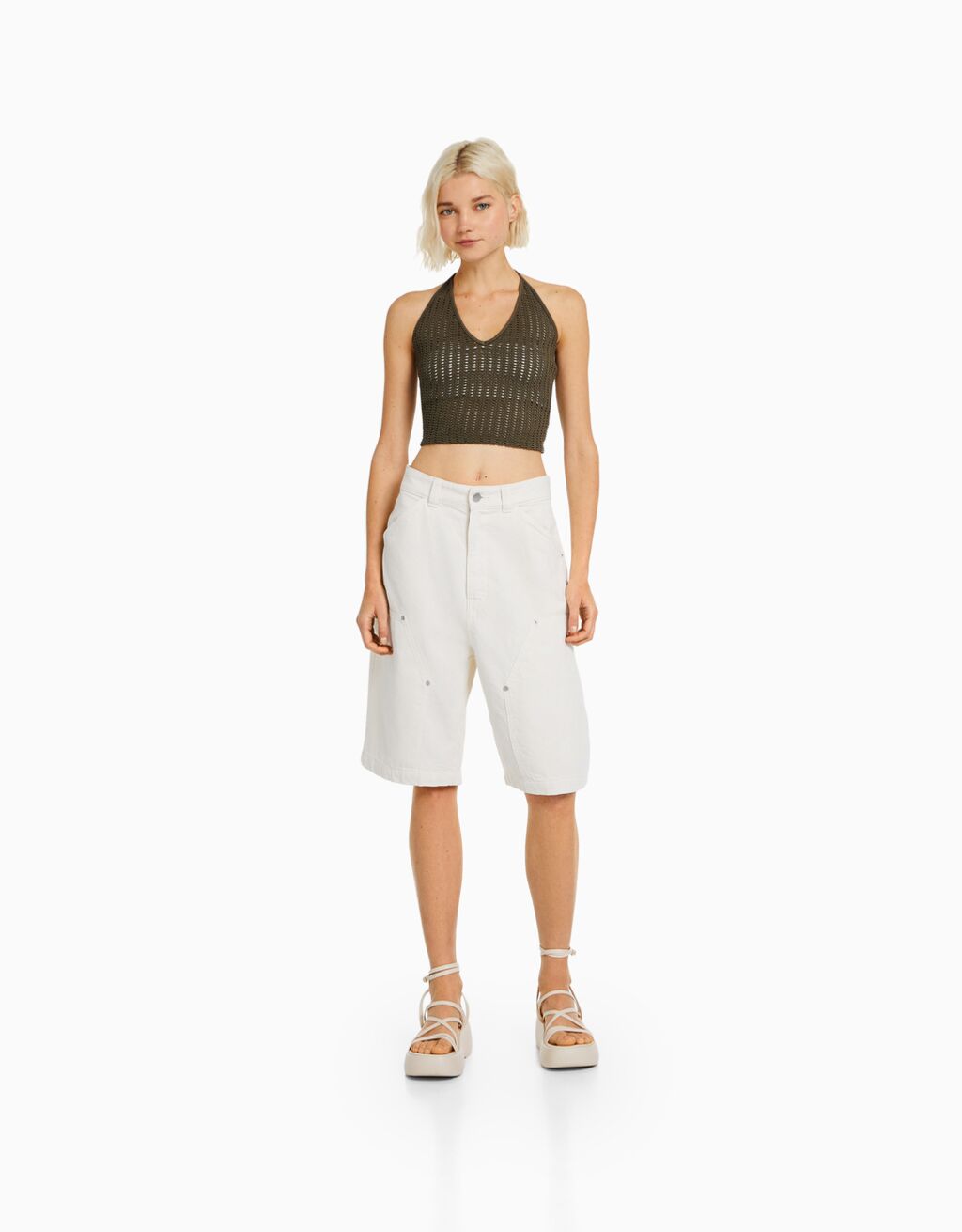 Top de crochê estilo halter