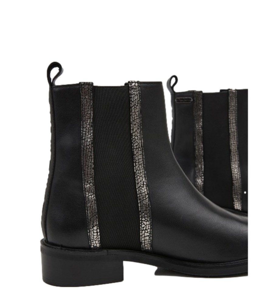 Botas de cano curto Pepe Jeans Bowie em couro preto.