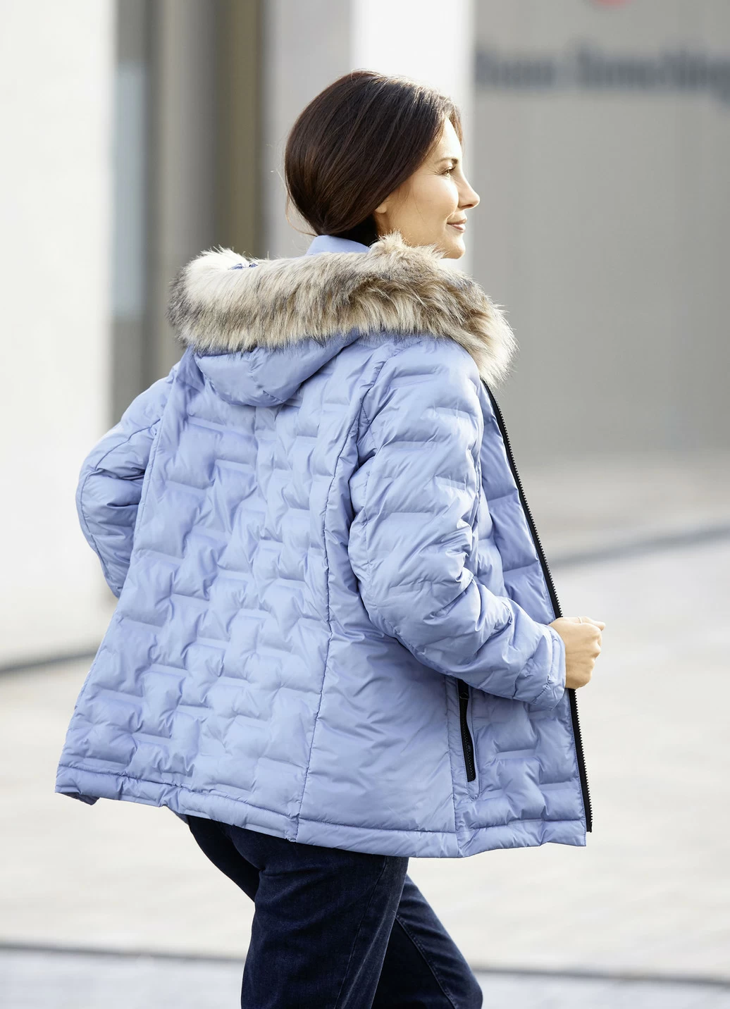 Funktionsjacke mit geklebten Kammern