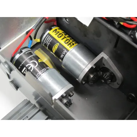 Carson Fahr-Getriebemotor LR634