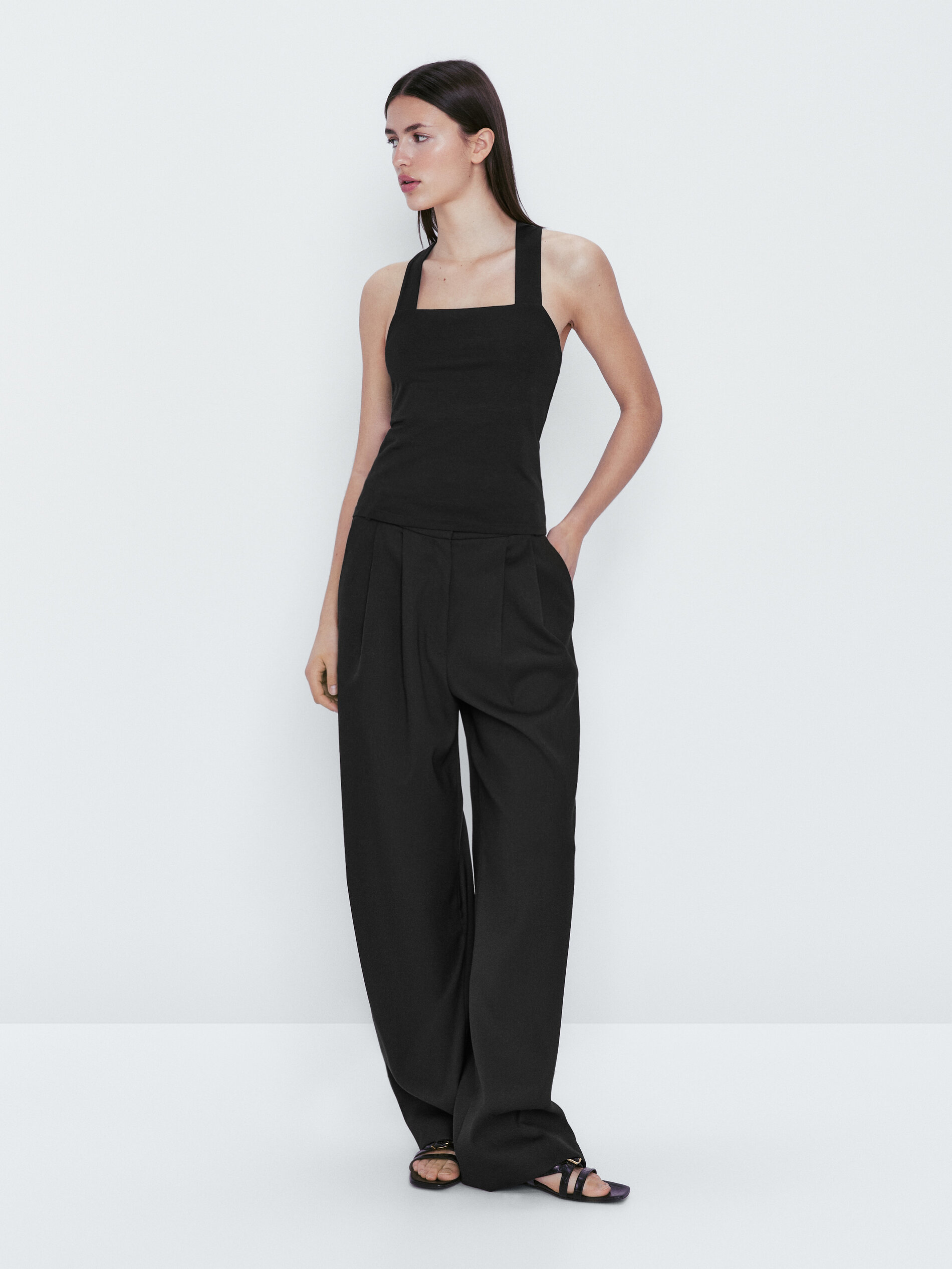 Blusa de algodão com alças cruzadas nas costas - PRETA