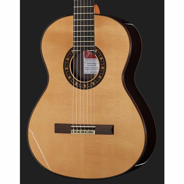 Ramirez Estudio 3 Spruce