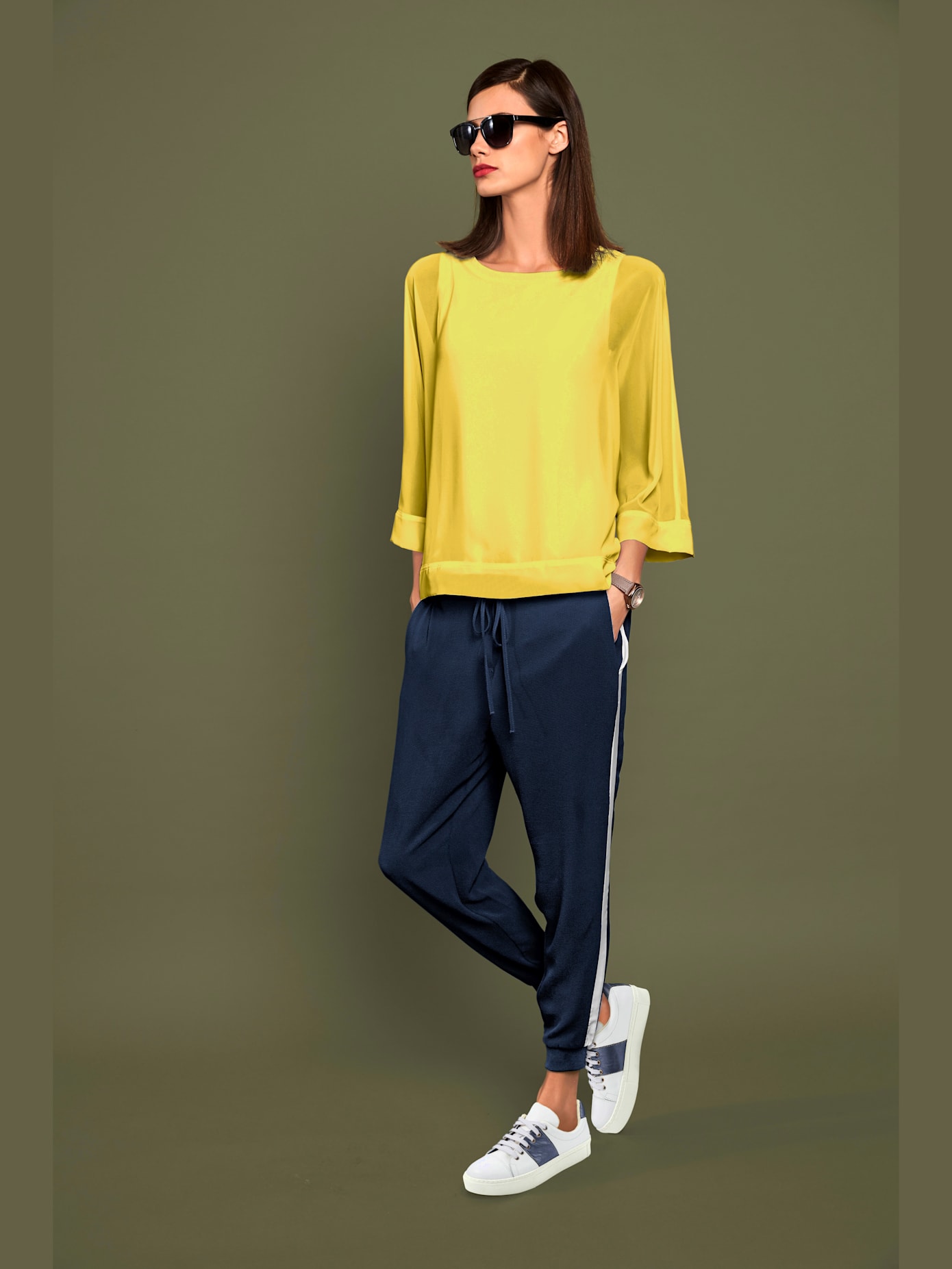 T-shirt look ample tendance