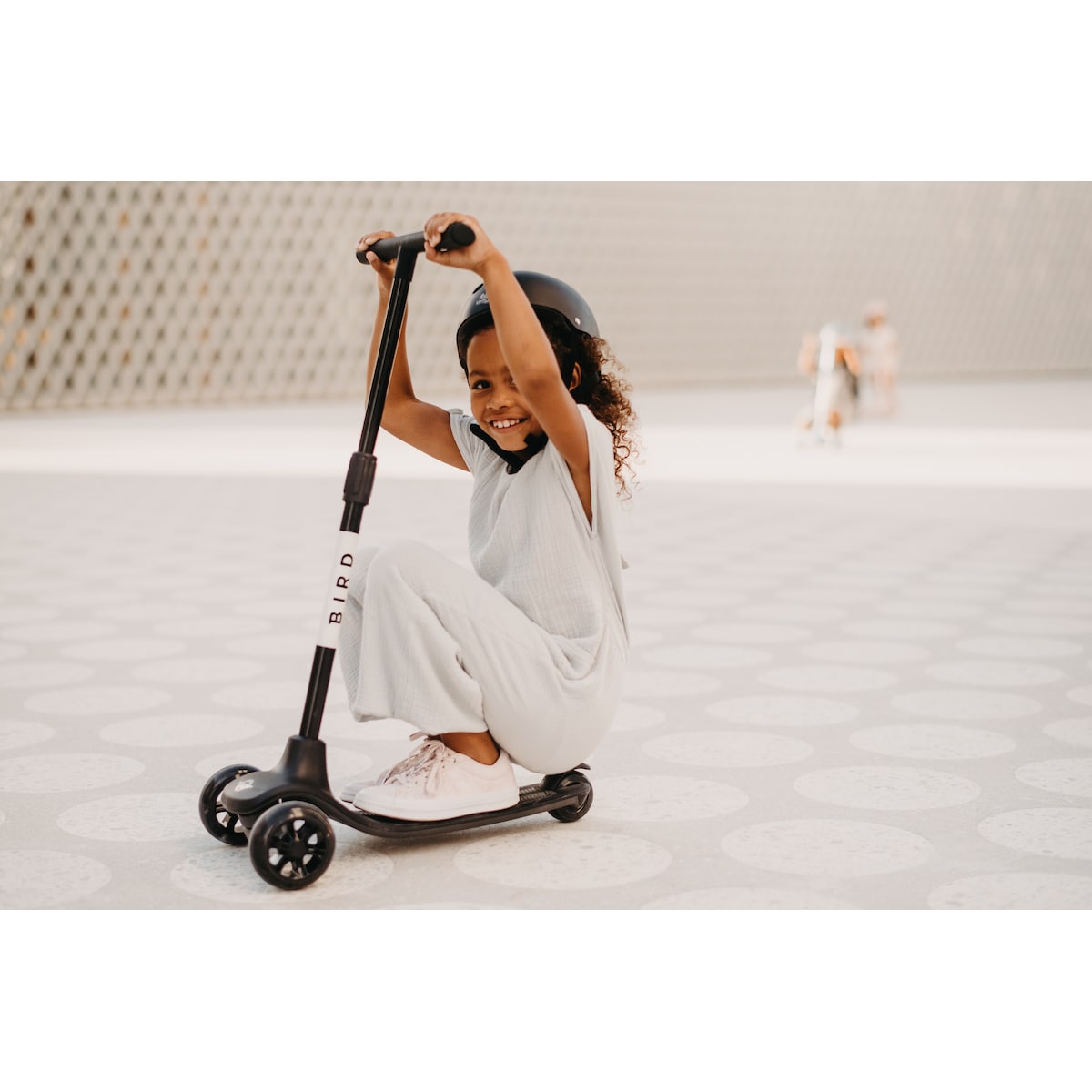 Bird Birdie Glow kids sparkesykkel VA00057 (jet black)