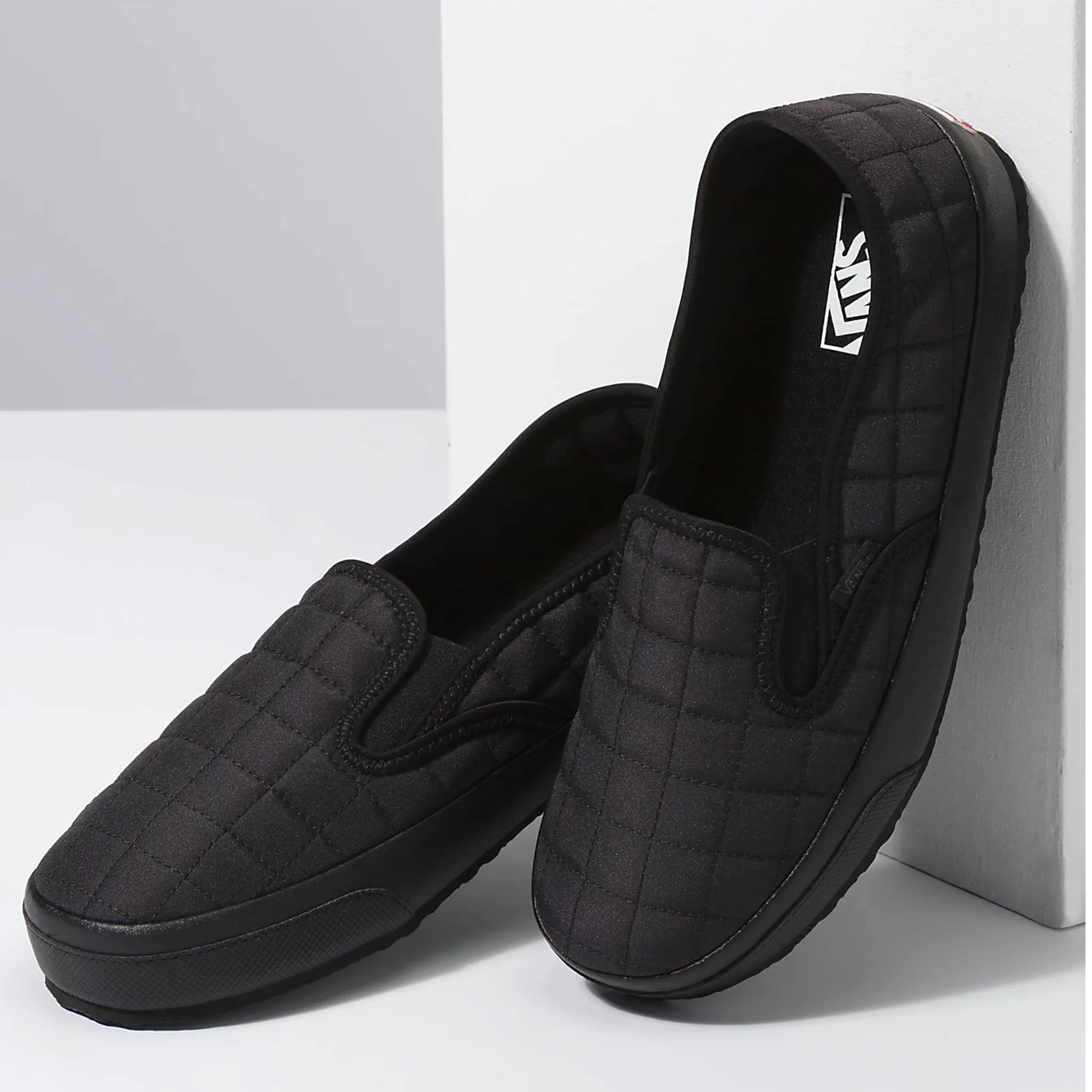 Vans Pantoufles Slip-Er 2 Pointures 11-3