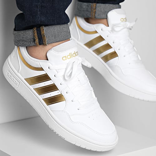Baskets Hoops 3.0 HP7972 Footwear White Matte Gold