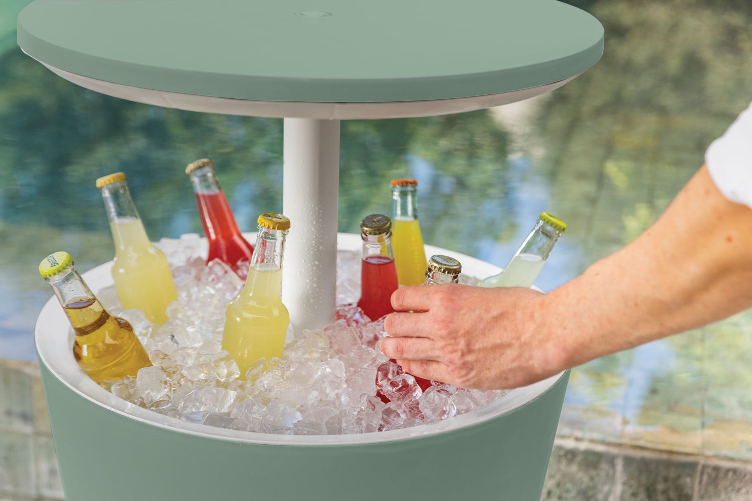 Keter Coolbar Partytafel - 49,5x49,5x57cm - Groen