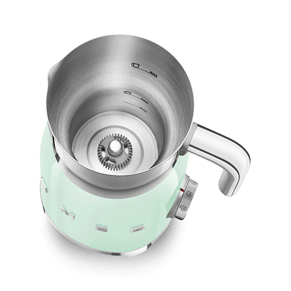 Chocolatière et mousseur de lait 500 W MFF11PGEU vert d’eau Smeg