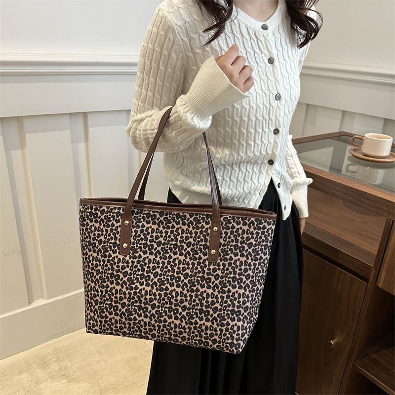 Kleevelind - Luipaardprint Tote Bag
