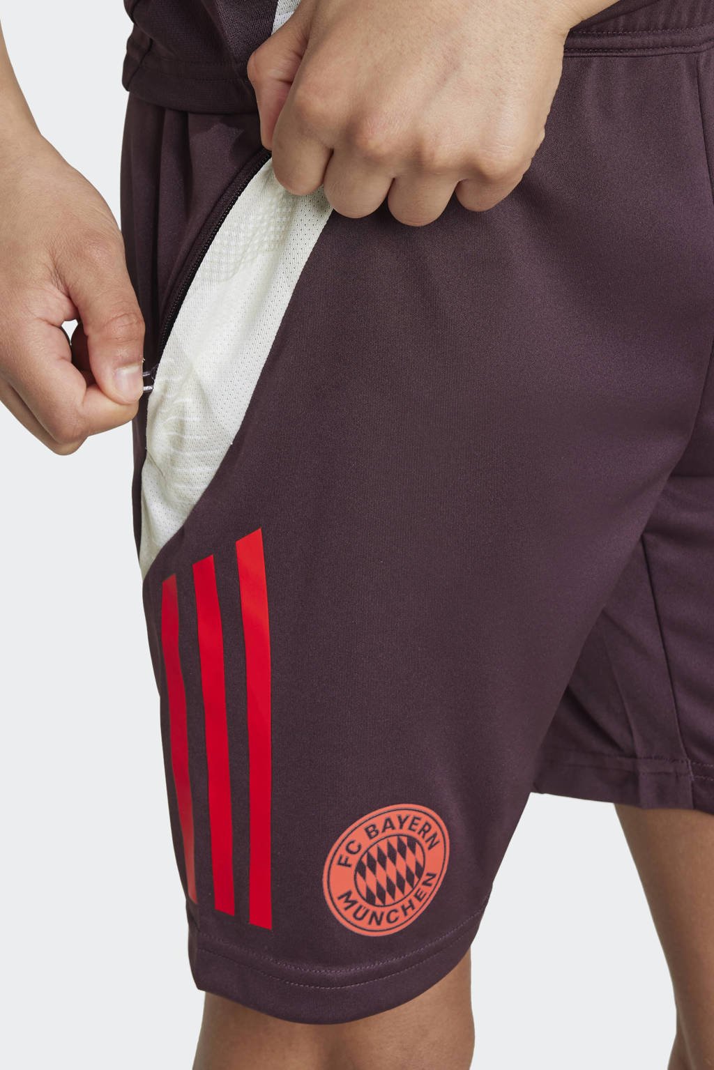 adidas Junior FC Bayern München voetbalshort training donkerpaars/rood/wit