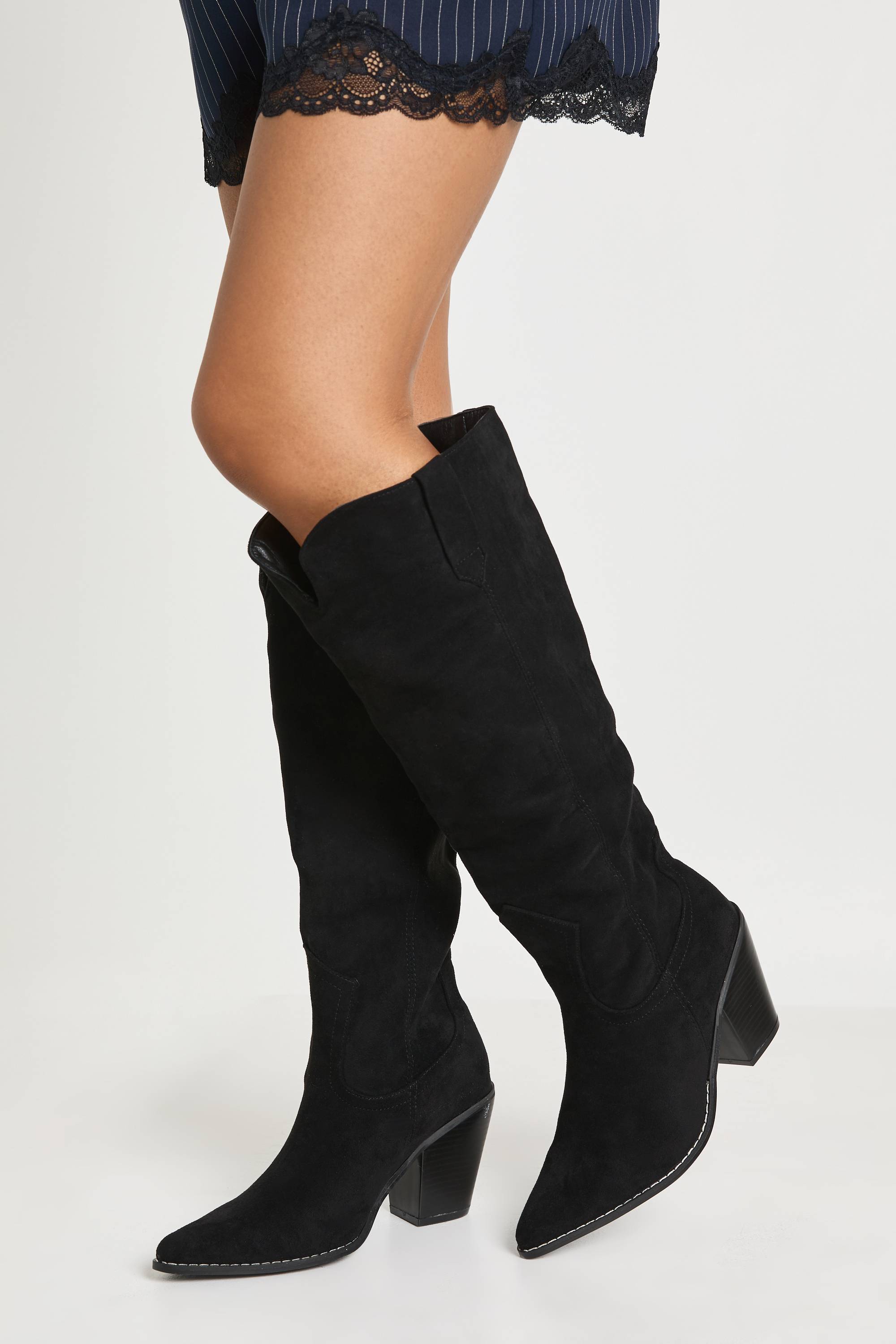 boohoo Bottes Cowboy Coupe Large En Synthétique