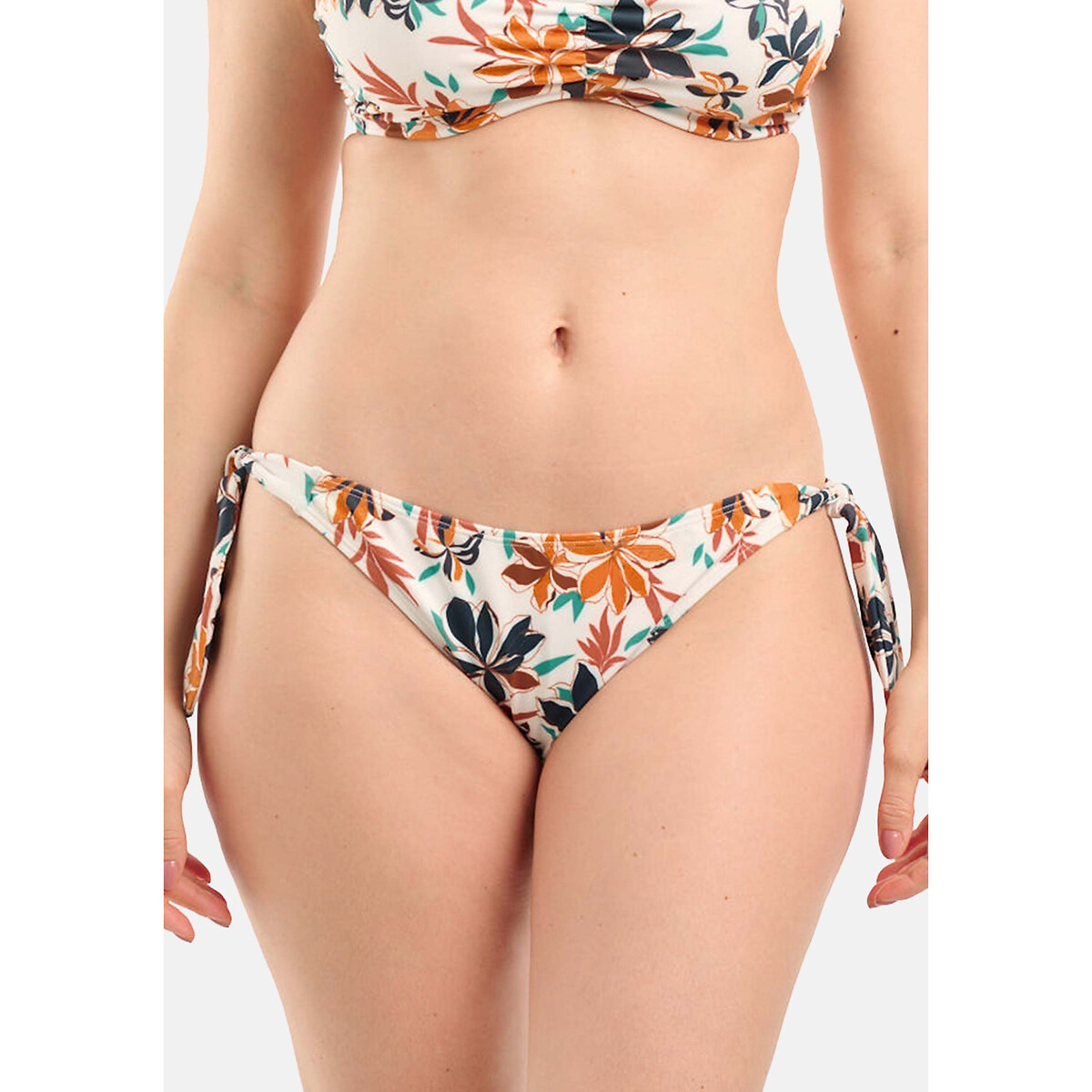 SANS COMPLEXE<br>Calcinha biquíni cavada Stay Cation
