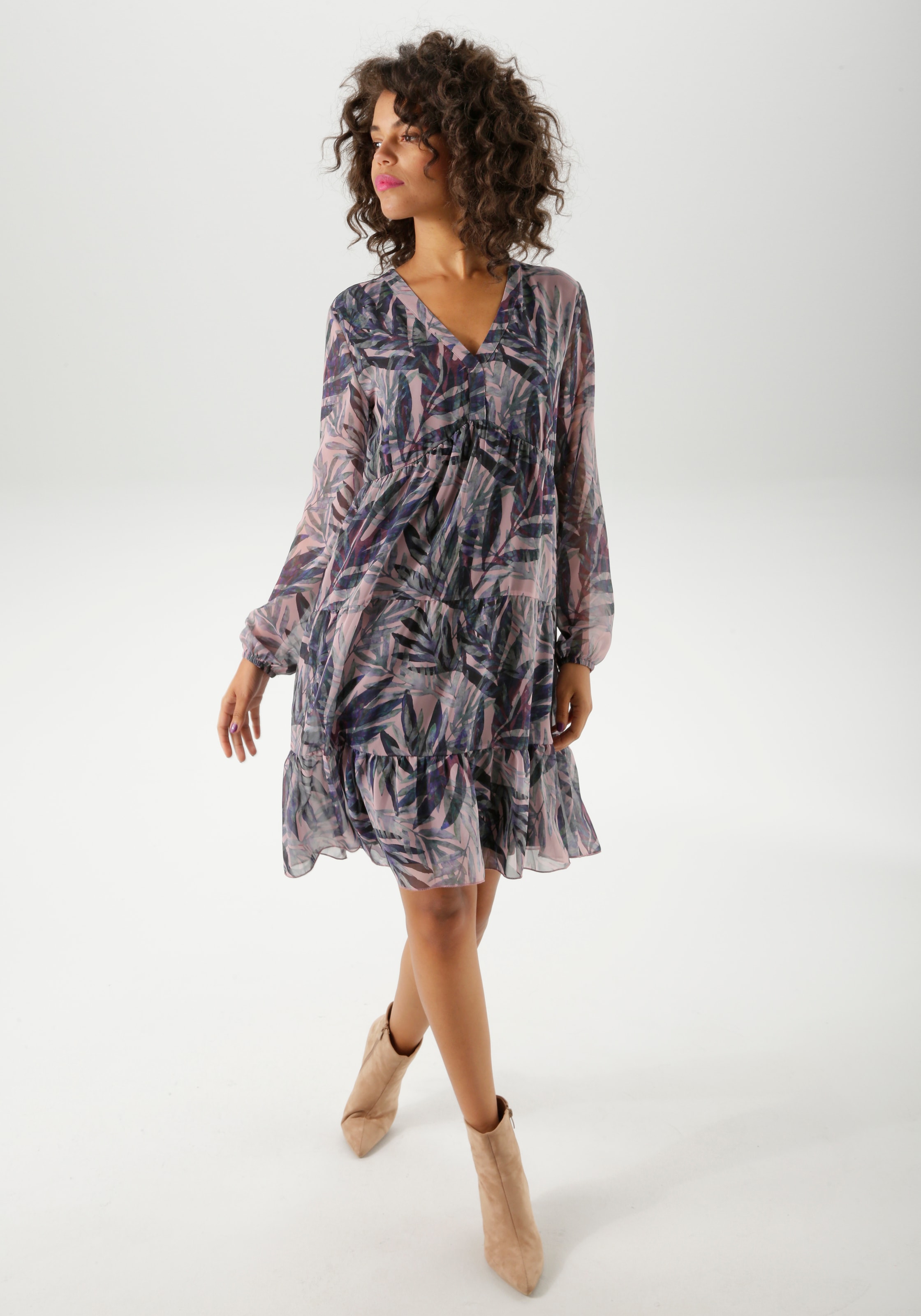 Aniston CASUAL Tunikakleid mit exotischen Blättern im Batik-Look bedruckt - NEUE KOLLEKTION
