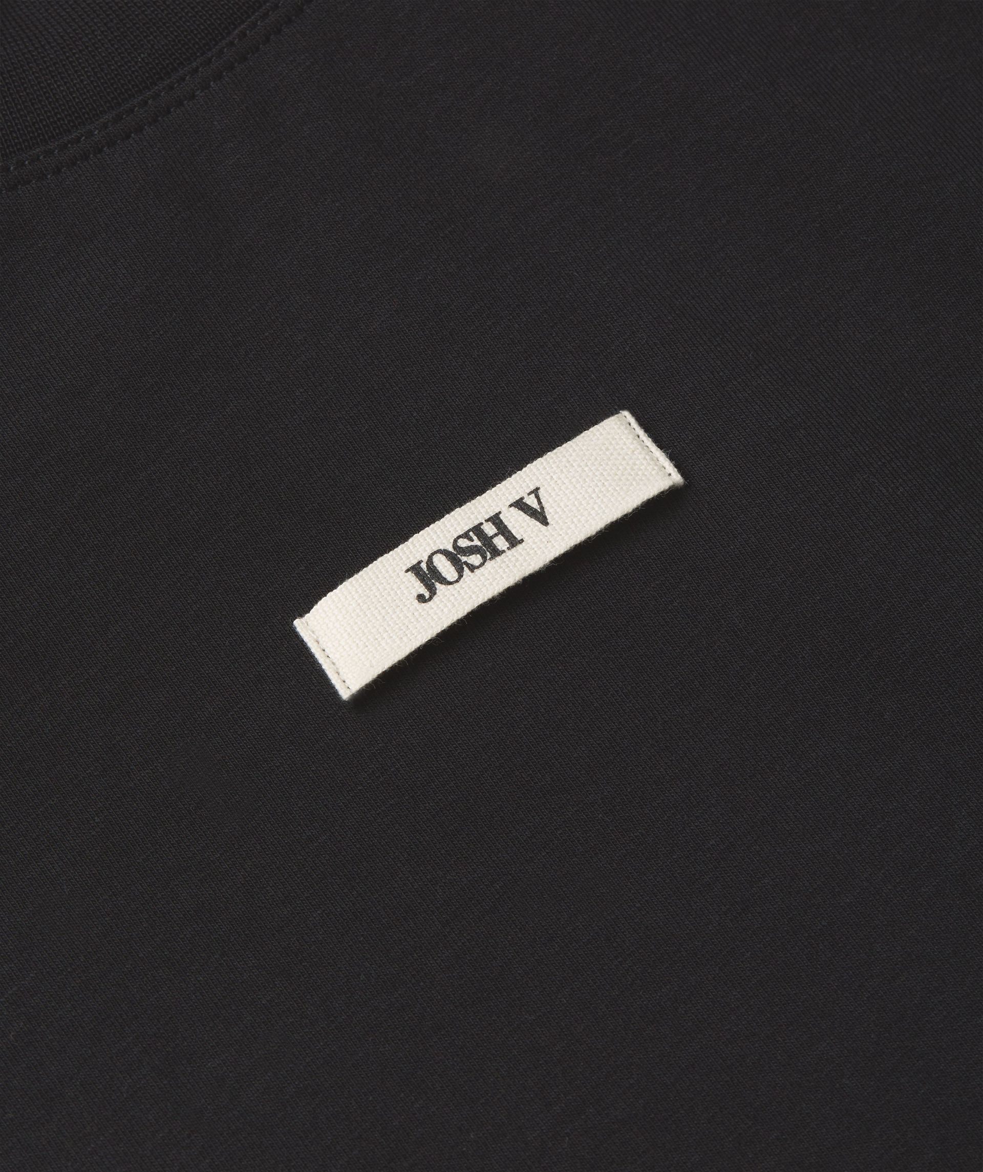 SUE T-shirt met schoudervulling - black