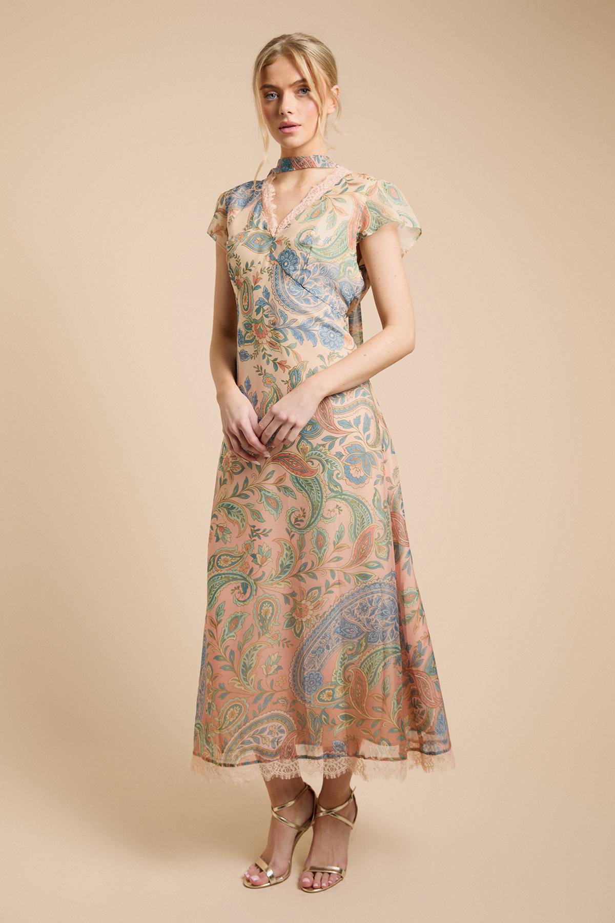 Oasis Robe Midaxi À Manches Cannelées Avec Détail Foulard Au Col