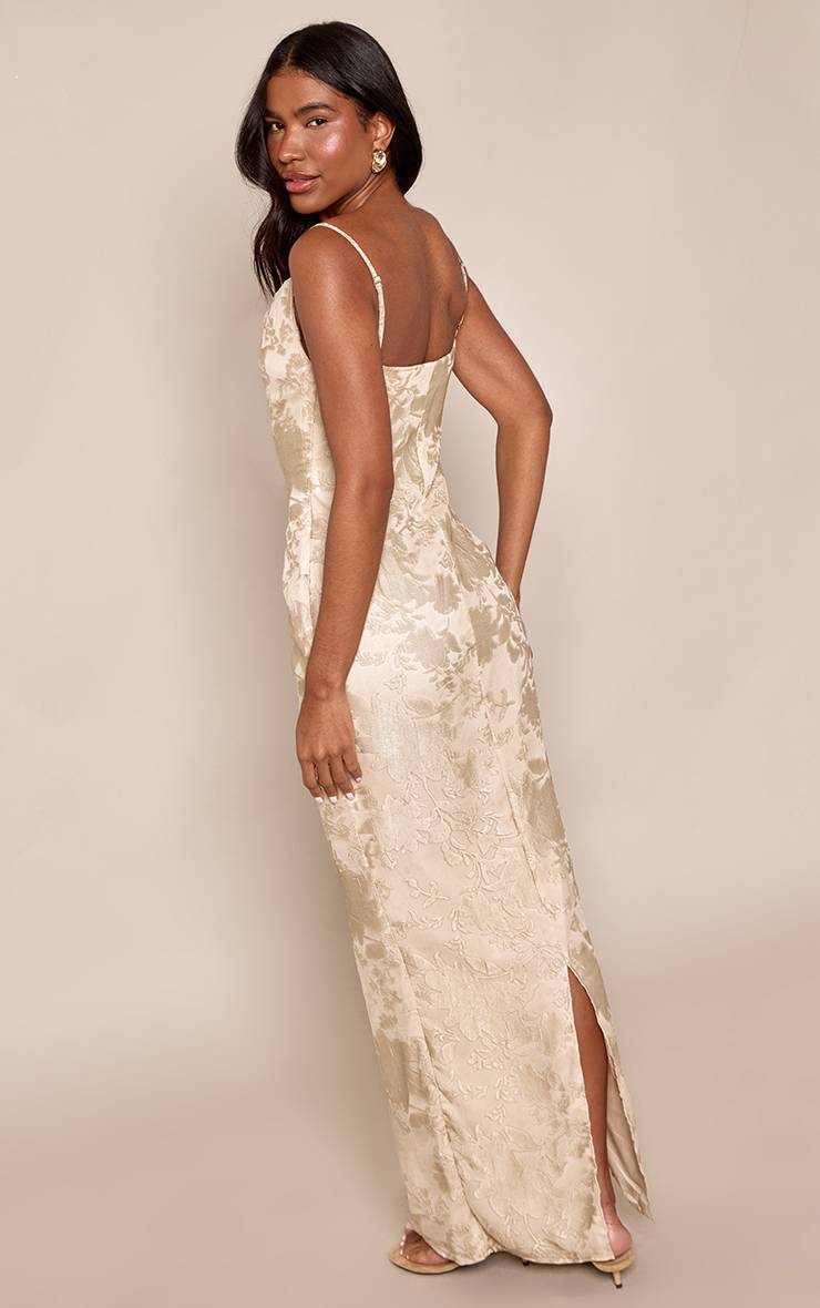 Taupe Robe Longue En Mousseline Florale Pierre À Dos Nu Avec Encolure Drapée