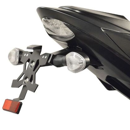 Support de plaque Top Block GSX-S 2017- - Noir