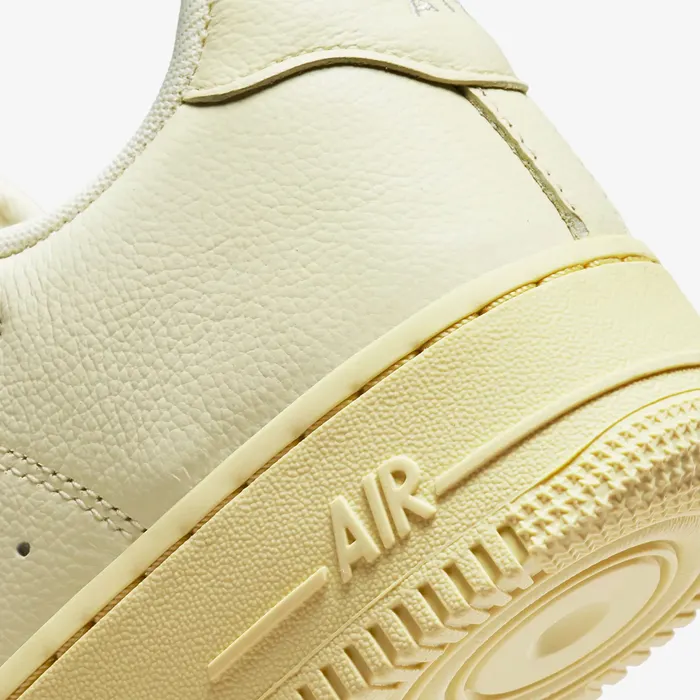 Nike Air Force 1 '07 LX Sneakers Dames
