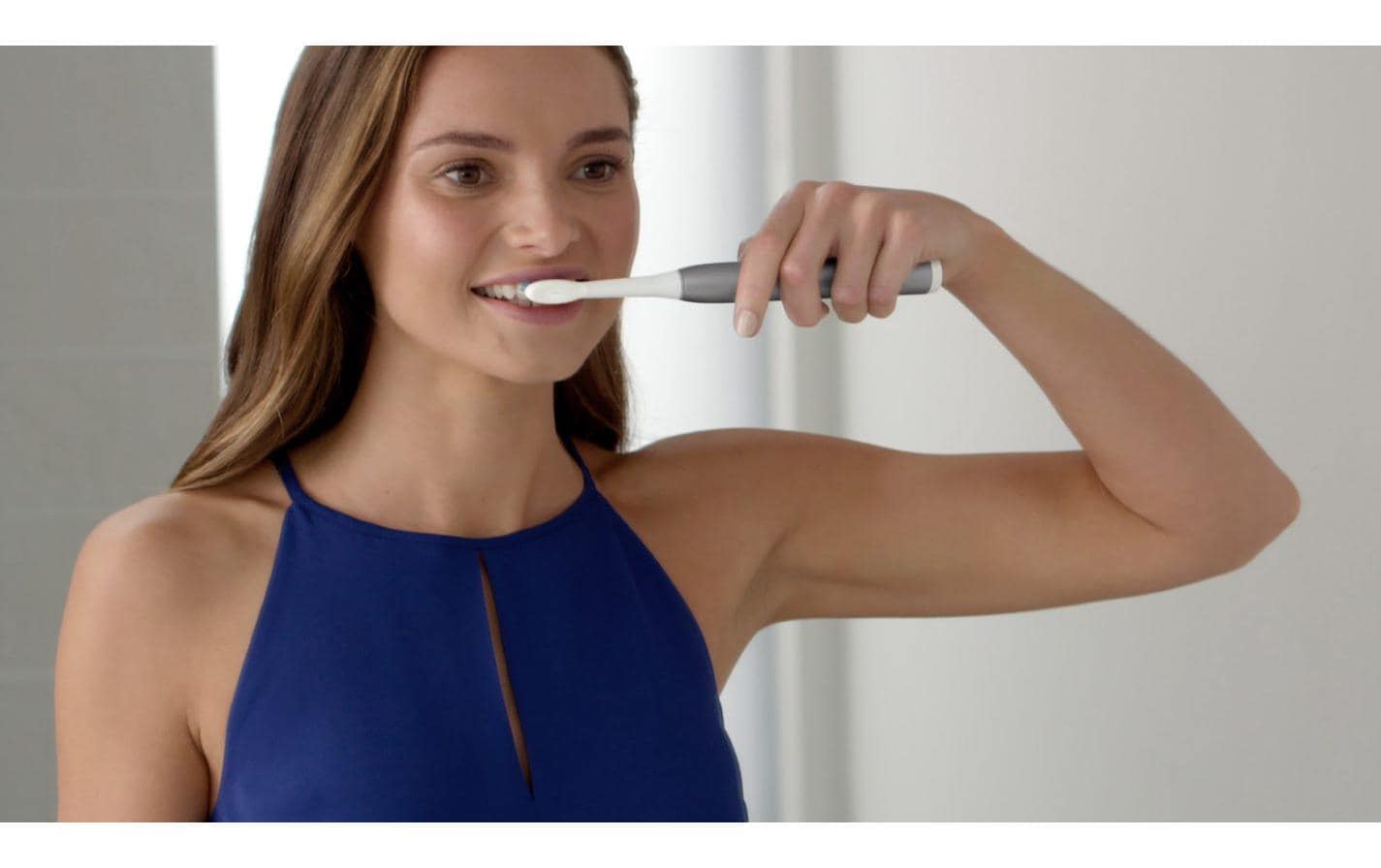 Schallzahnbürste Pulsonic Slim Luxe 4000 PlatinElektrische Zahnbürste