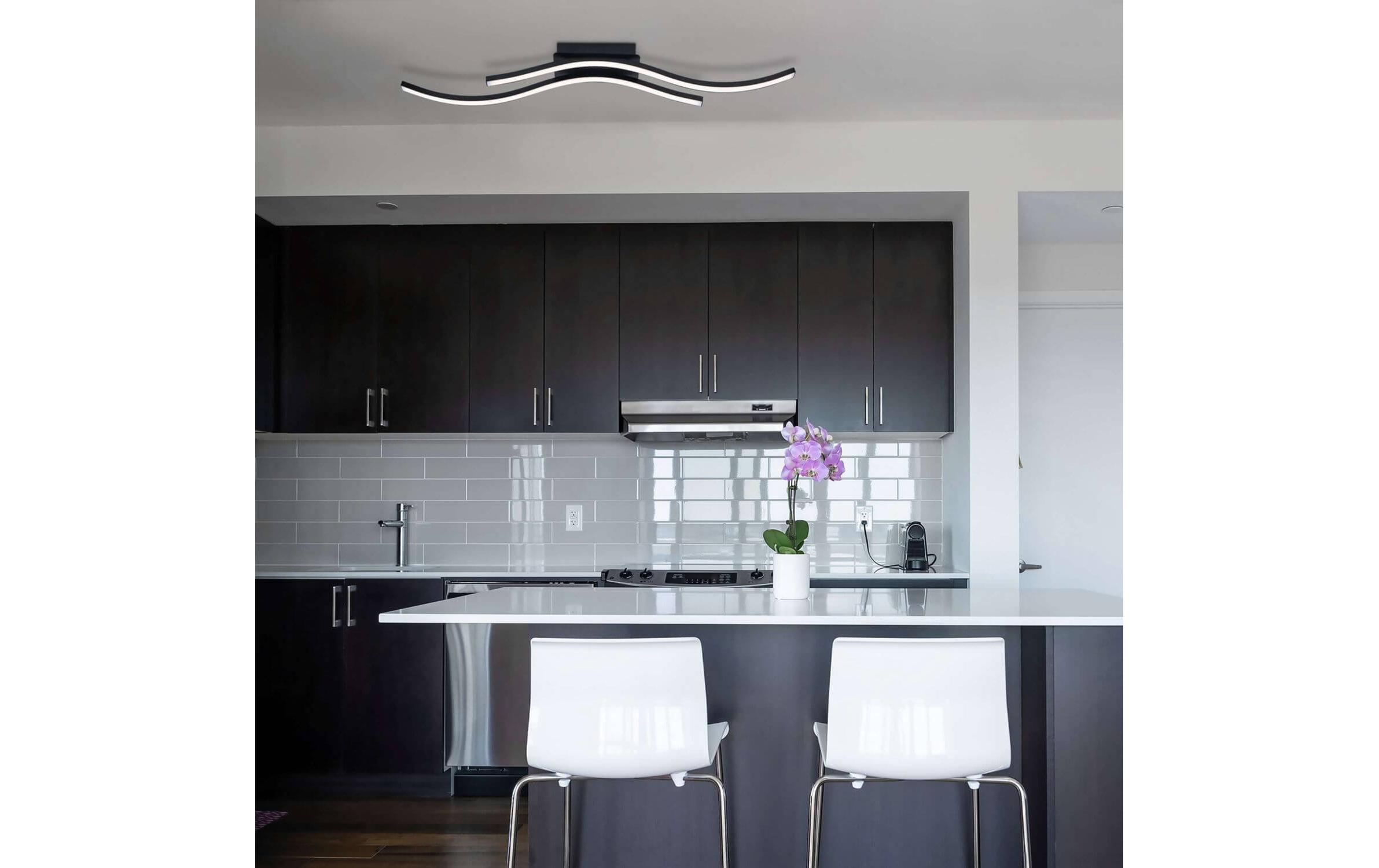 Deckenleuchte «Onda»LED Deckenbeleuchtung aus Aluminium, Eisen und Kunststoff