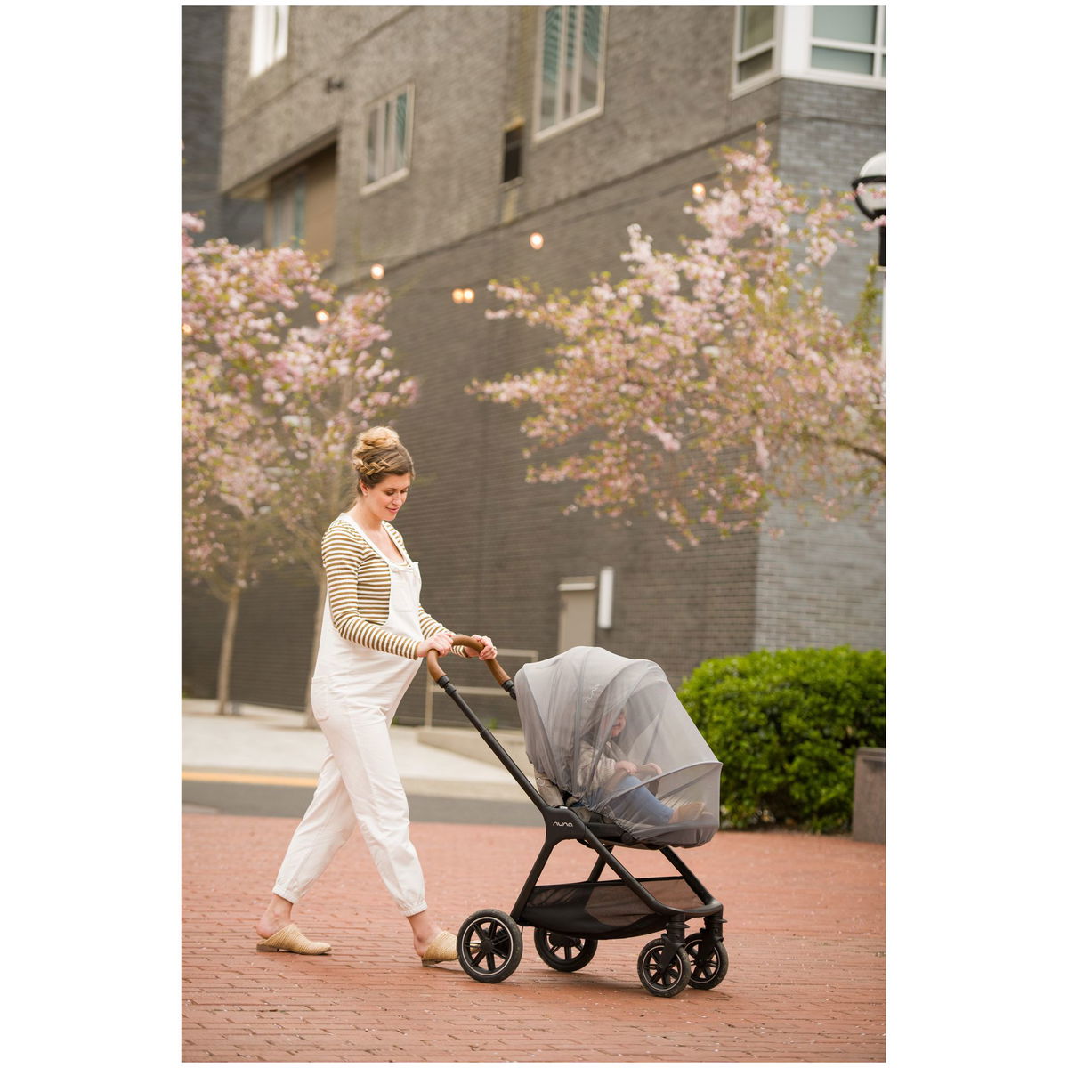 nunanuna   Kinderwagen Insektennetz