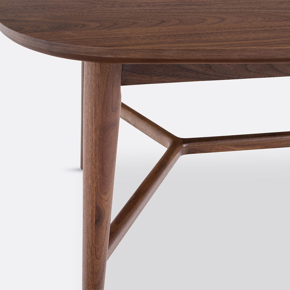 LA REDOUTE INTERIEURS<br>Mesa extensível até 8 pessoas