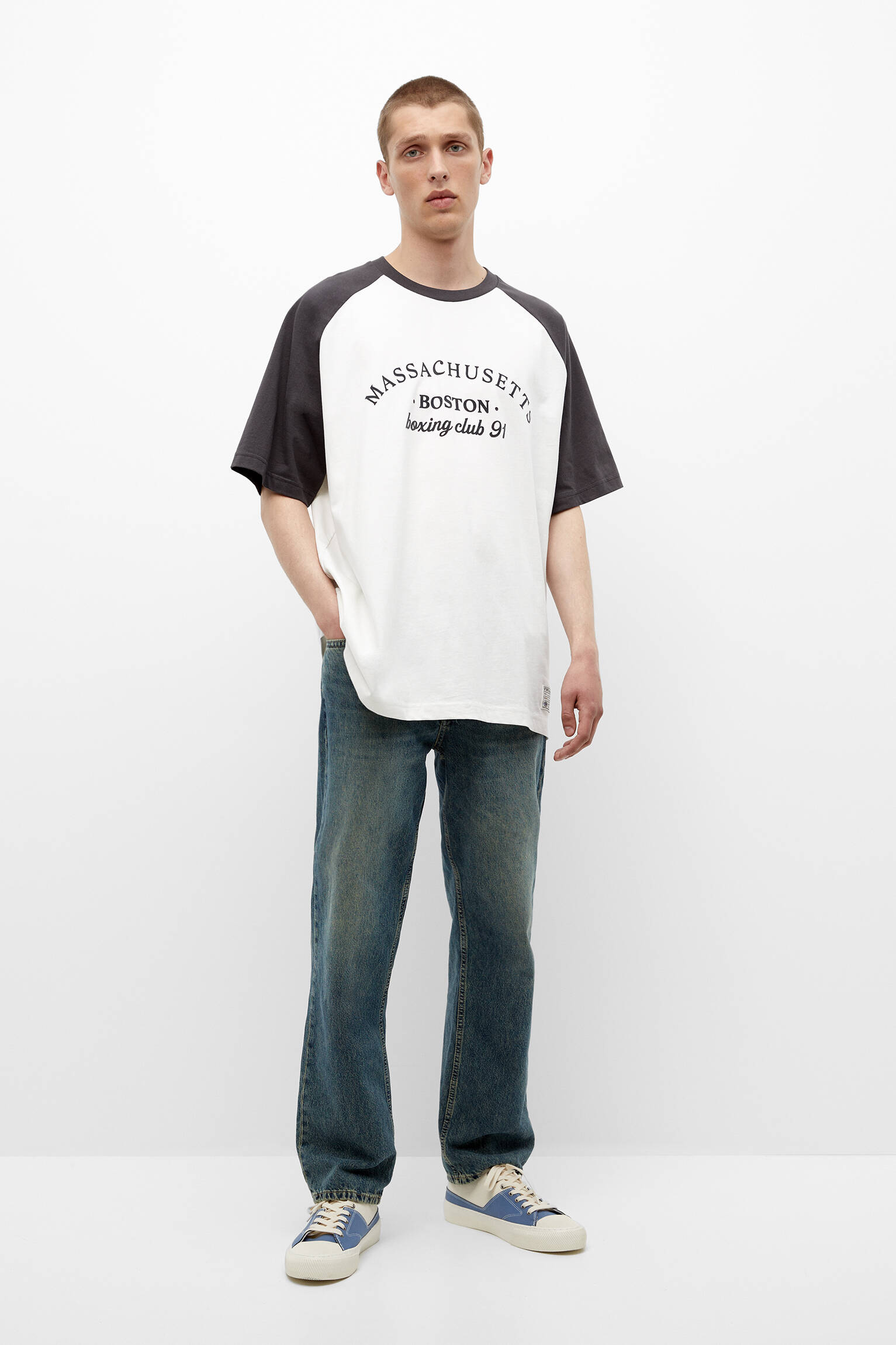 CAMISETA RAGLAN DE MANGA CURTA - CINZA