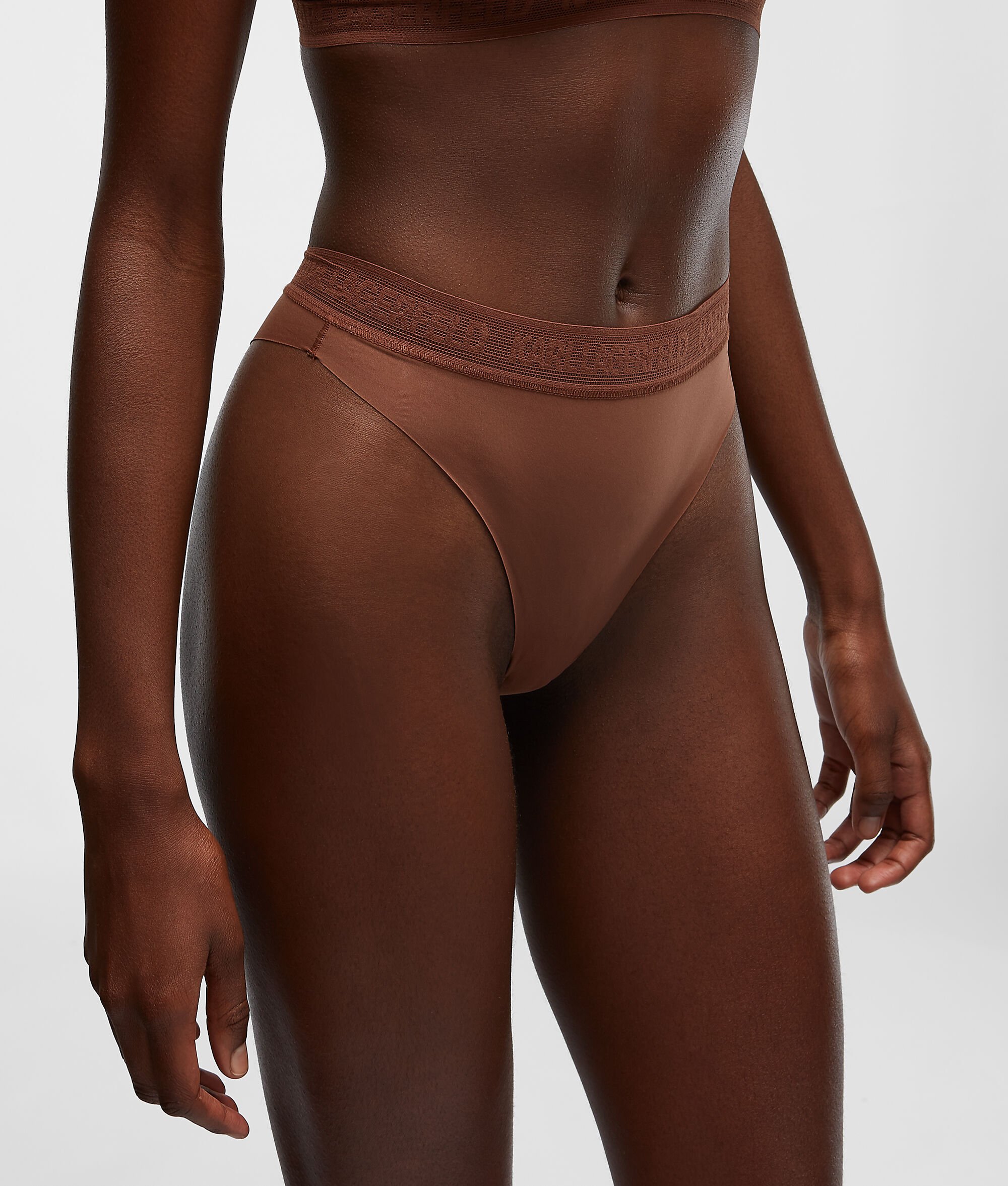 CULOTTE BRÉSILIENNE ULTRA-LÉGERE