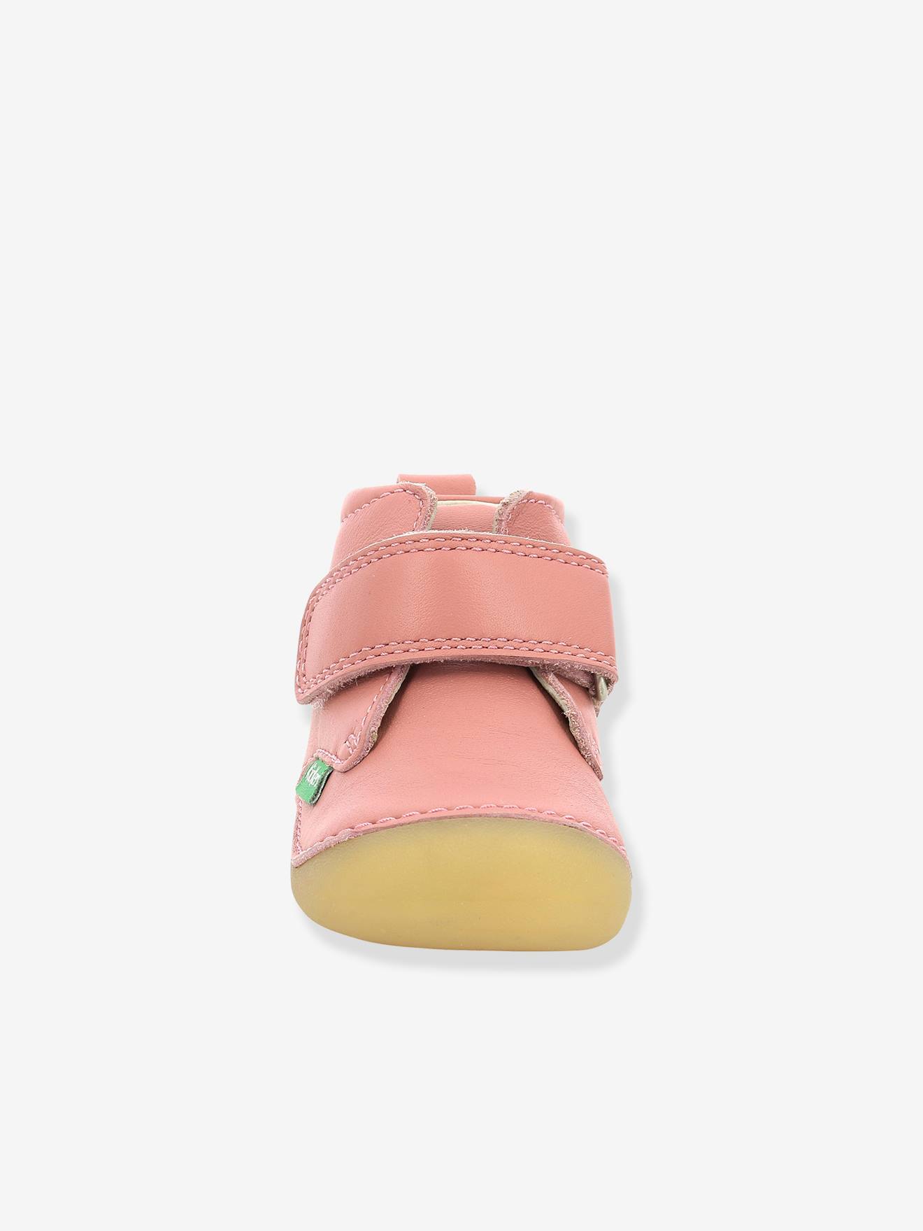 Sapatinhos de couro para bebê Sabio KICKERS® First Steps, rosa médio, lisos