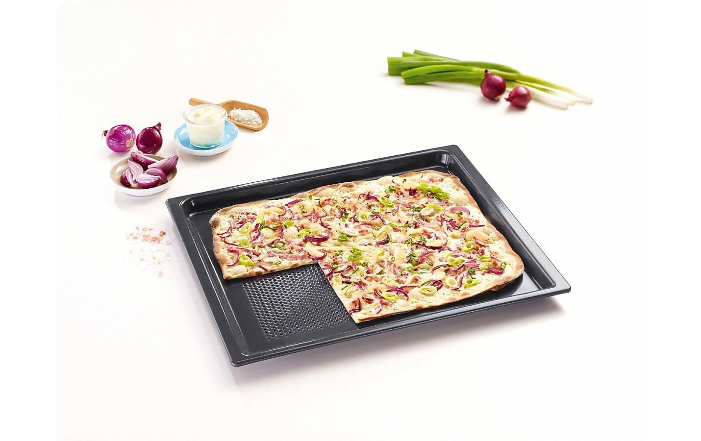 Backblech HBBL 71 44.8 cm x 38.6 cmGelochtes Gourmet-Backblech