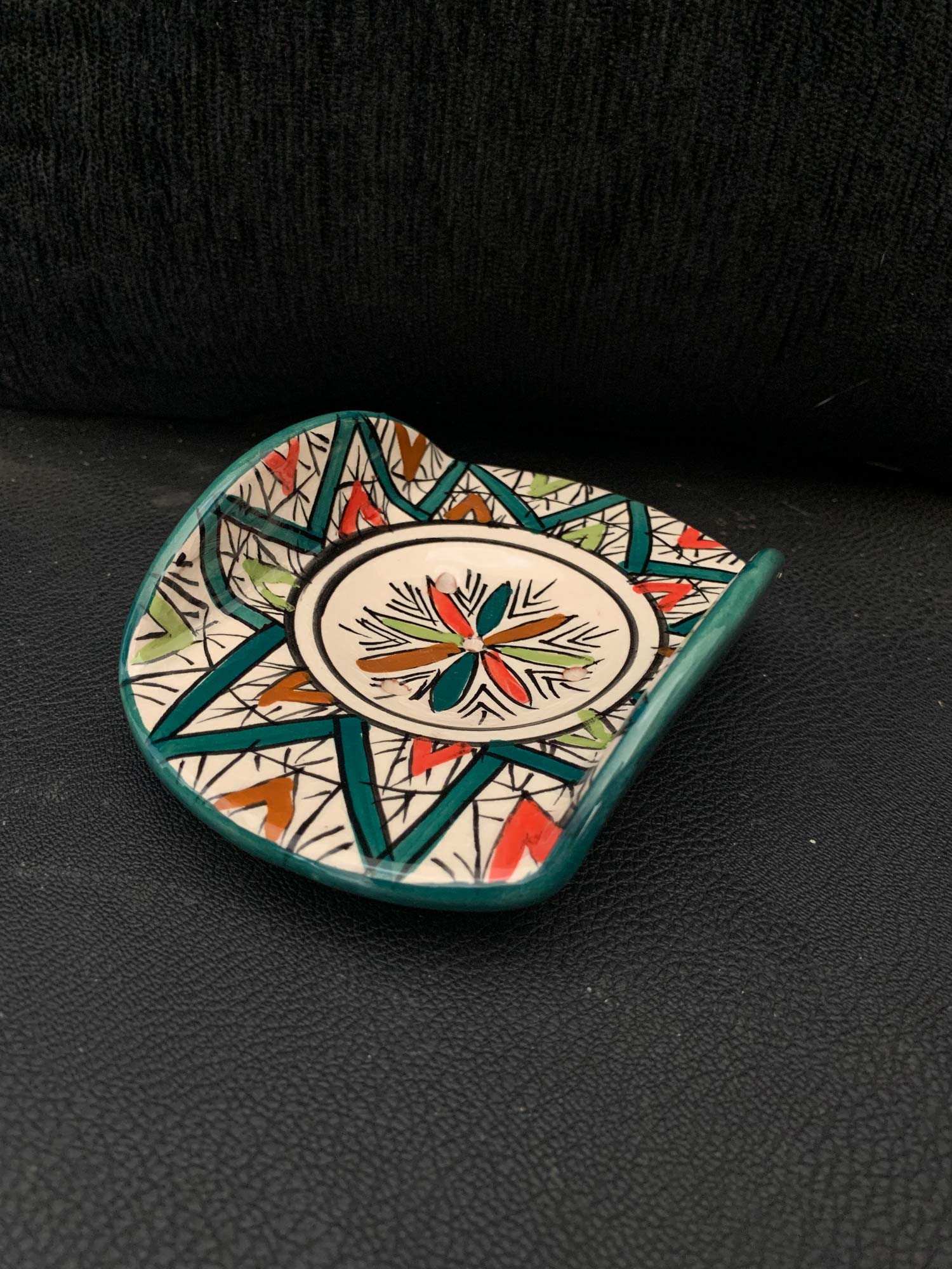 Keramik-Seifenschale, grün, multicolor, B 10 cm, L 13 cm, H 4 cm von fischer's lagerhaus