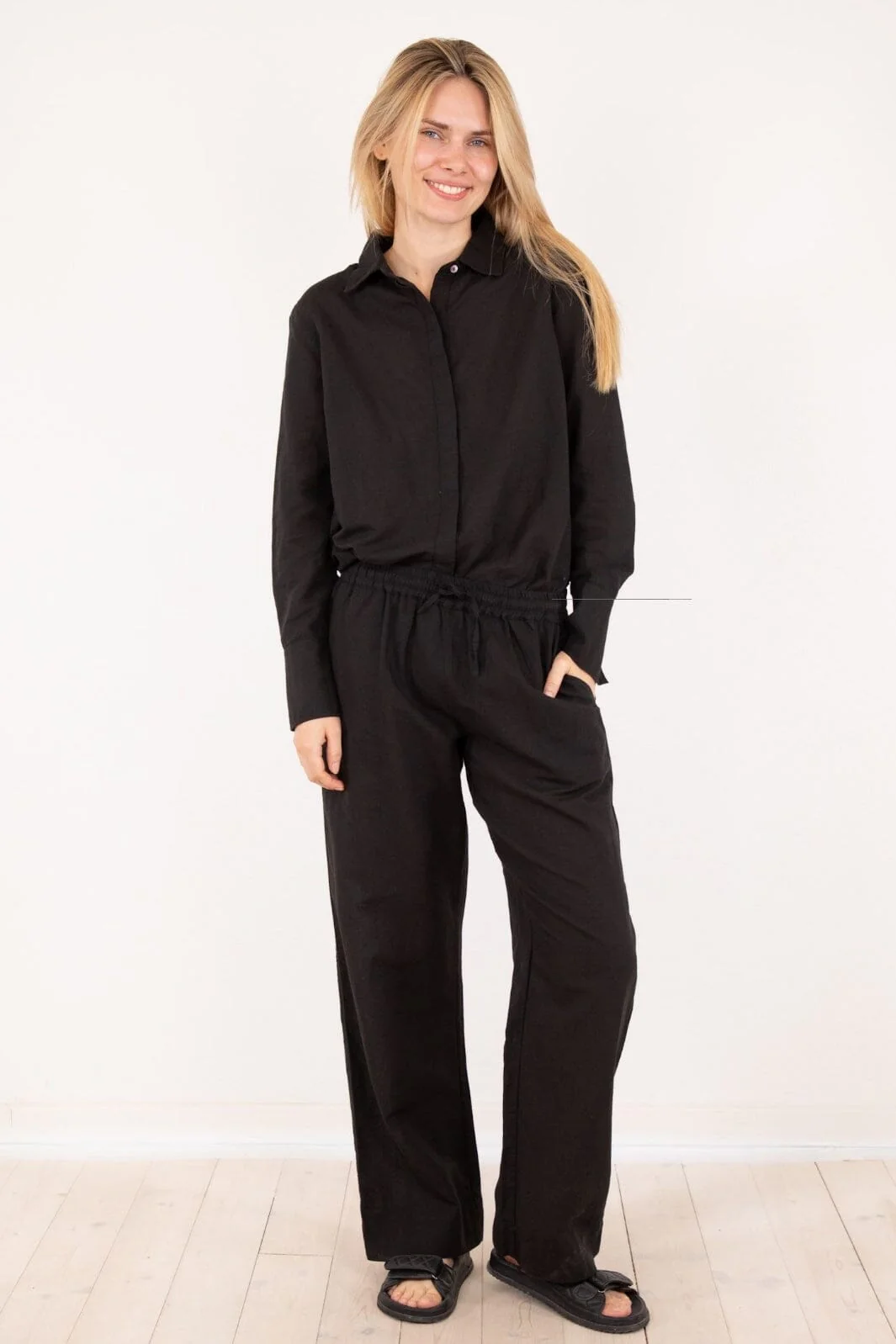 Neo Noir Sonar Linen Pants black