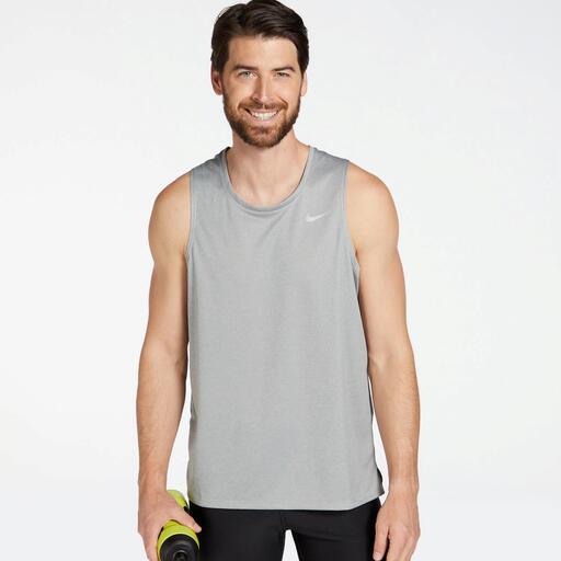 Nike Miler