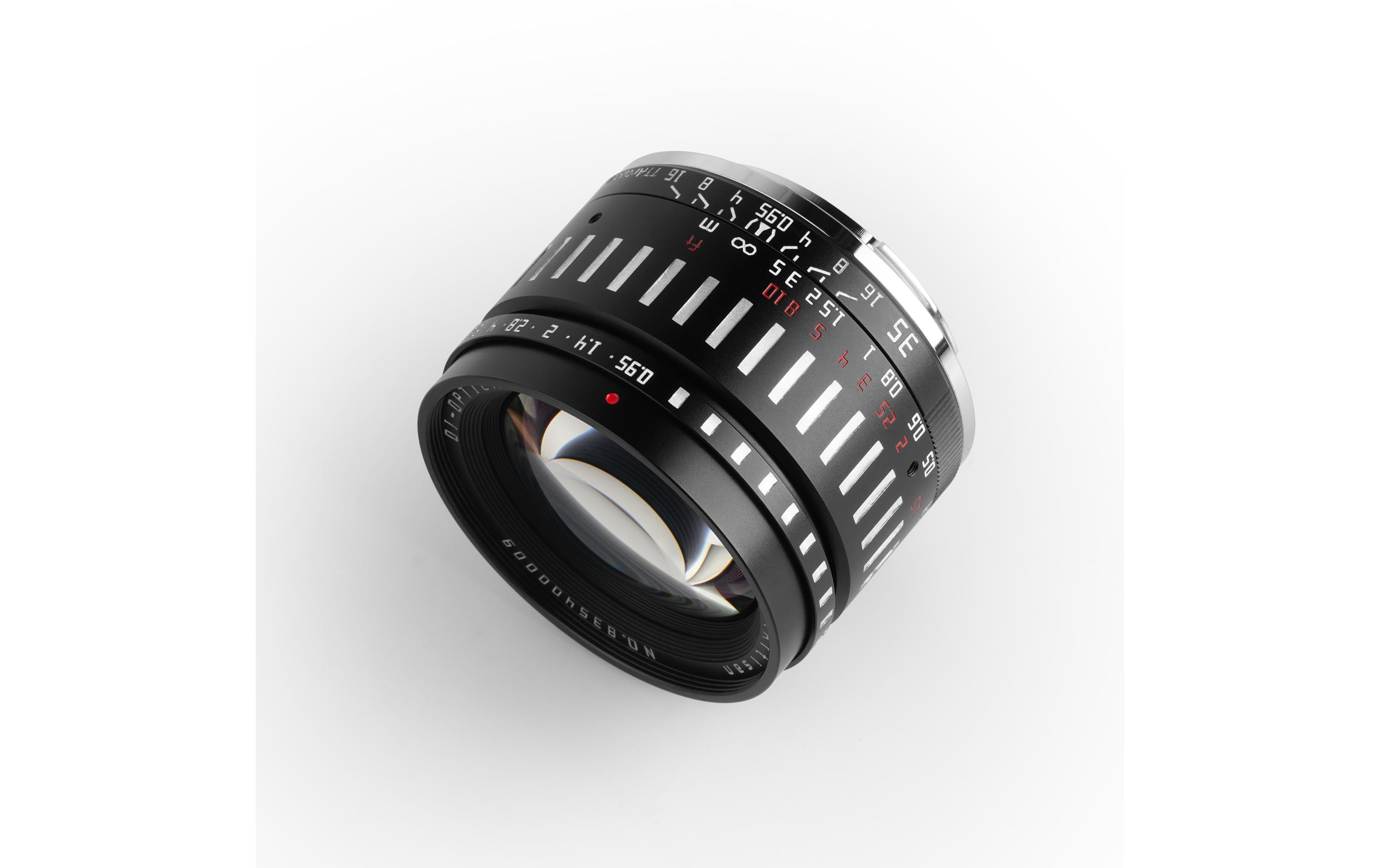 Festbrennweite APS-C 35mm F/0.95 – L-Mount<br>Ultraschnelles Normalobjektiv für Kameras im APS-C-Format