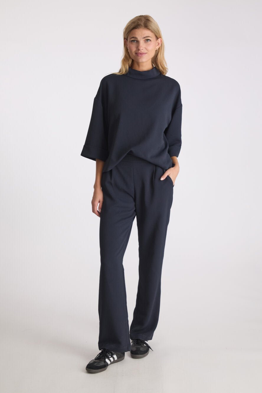 Neo Noir  Arlo Crepe buksedragt - Navy