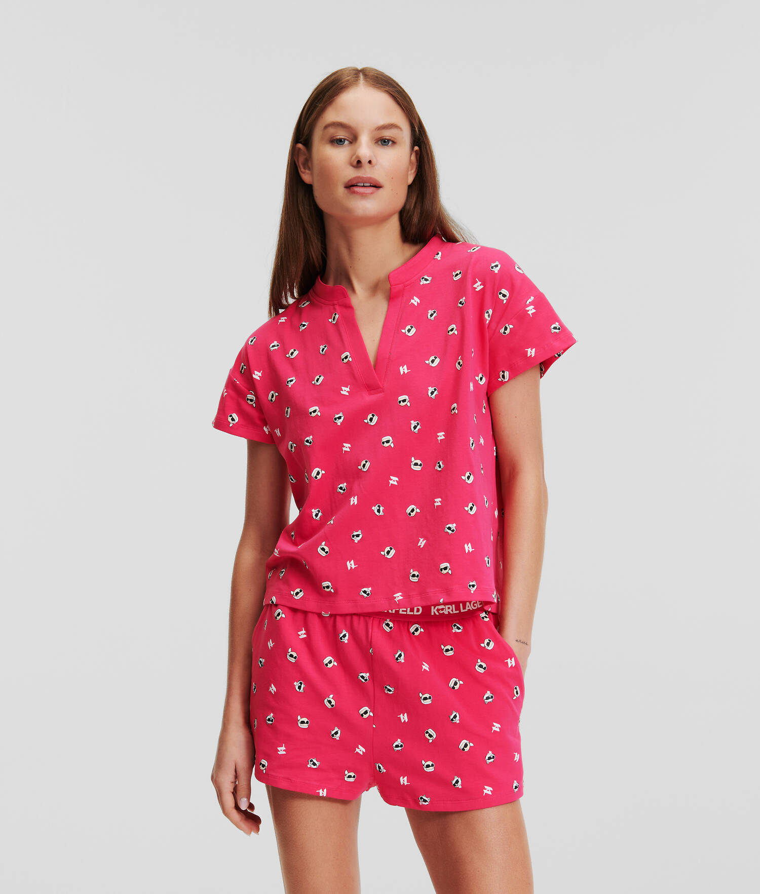 ENSEMBLE PYJAMA AVEC SHORT KARL IKONIK
