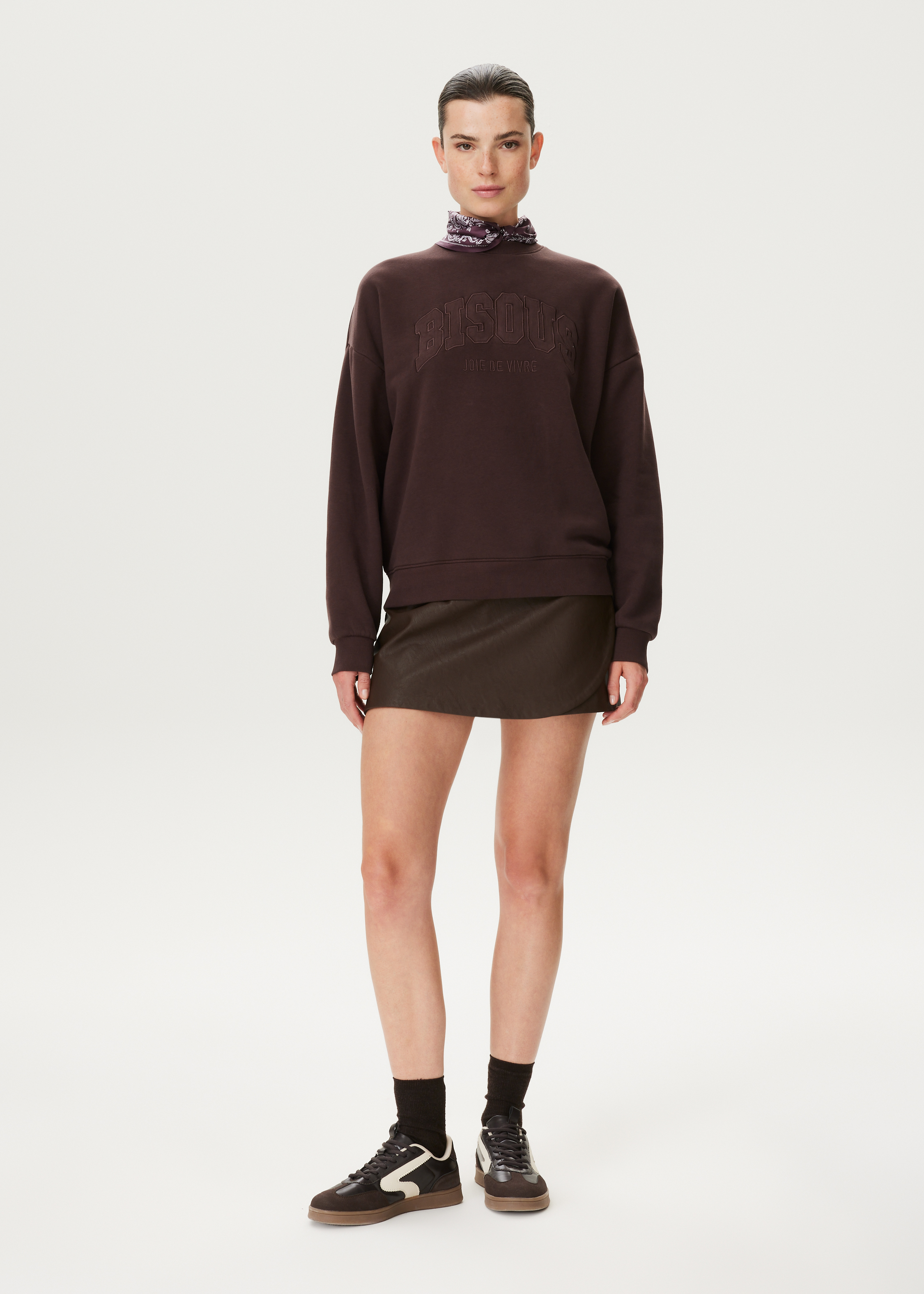Sweater bisous borduurwerk