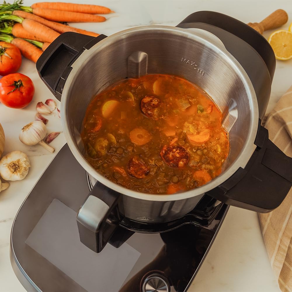 Cecotec Küchenroboter mit Lebensmittelspender Mambo CooKing Unique. 2200 W, 45 Funktionen, Tausende von geführten Rezepten, 5L Unique Krug, Zubehör: Dampfgarer oder Schöpflöffel für Eintöpfe
