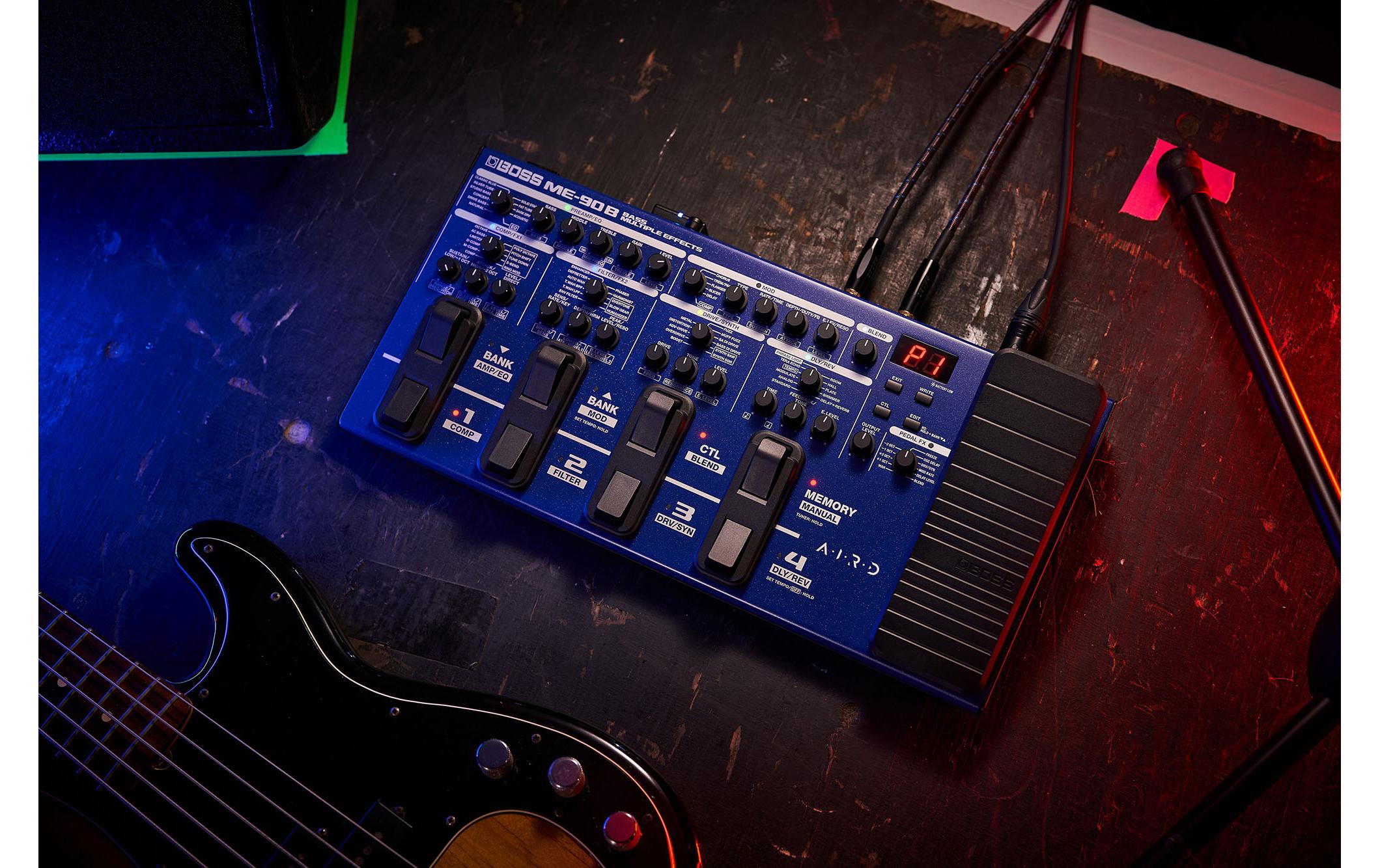 Effektgerät ME-90B<br>All-In-One-Bassprozessor