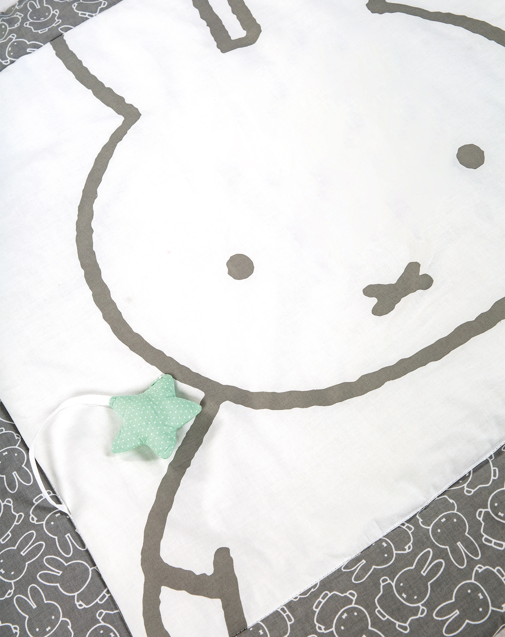 Spiel- und Krabbeldecke MIFFY