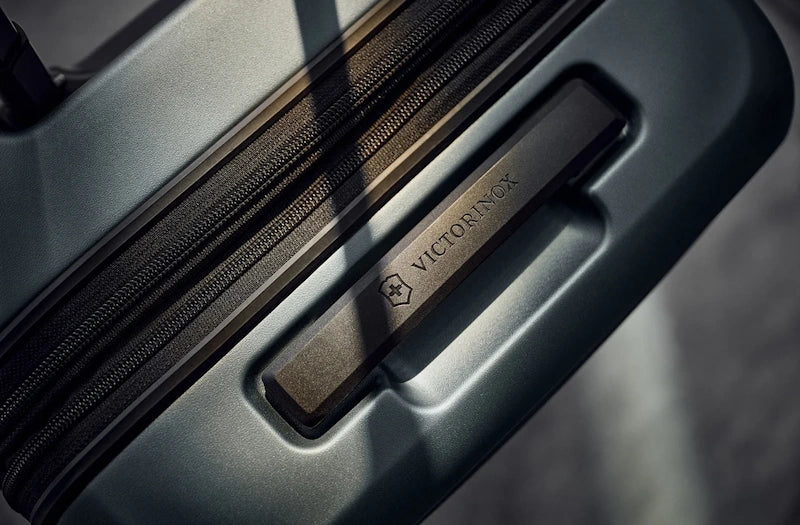 Victorinox Airox Advanced Large Case Storm