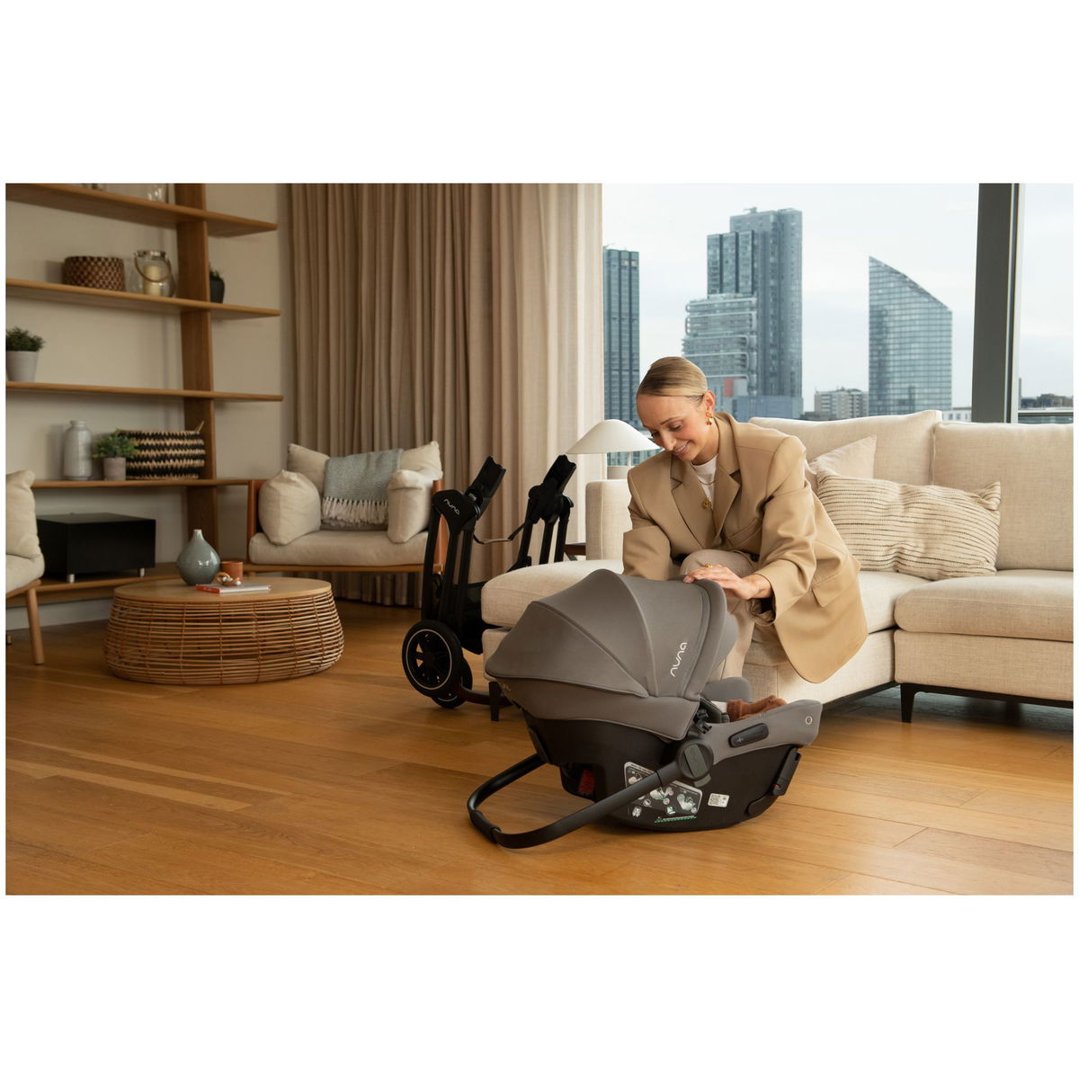 nunanuna   pipa urbn mit integrierten Isofix-Konnektoren cedar