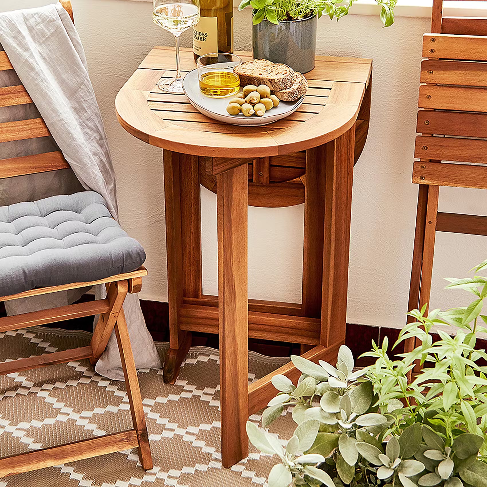 LODGE Gartentisch