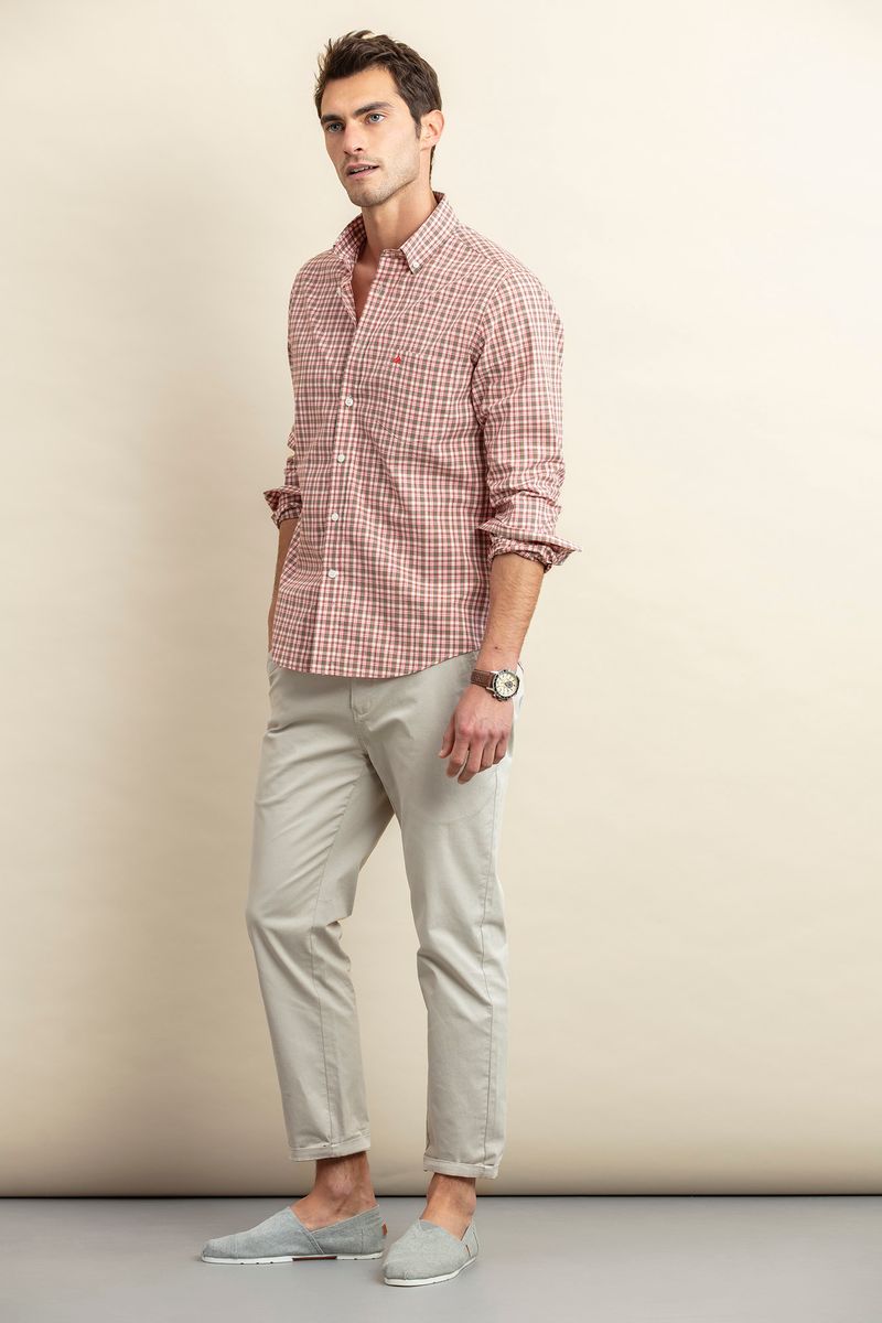 CAMISA AOS QUADRADOS
