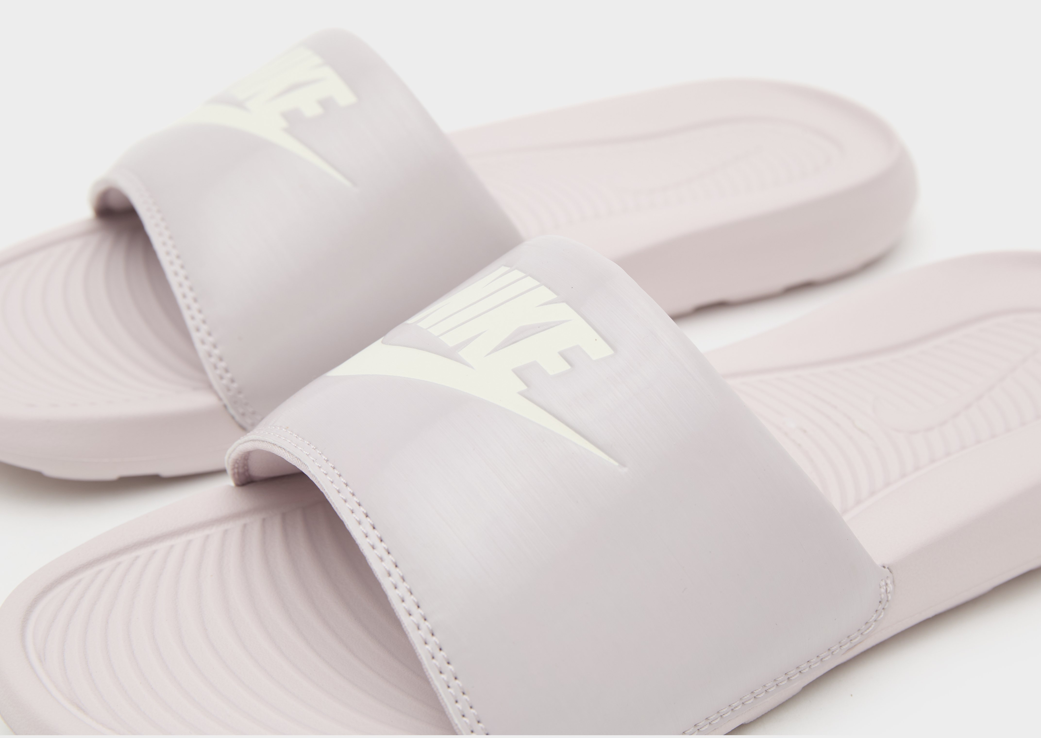 Nike Claquette Nike Victori One pour Femme