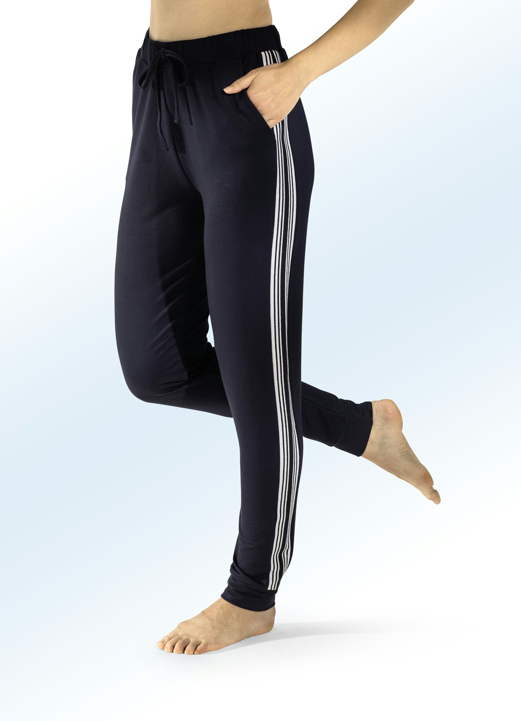 Hose mit Dehnbund rundum