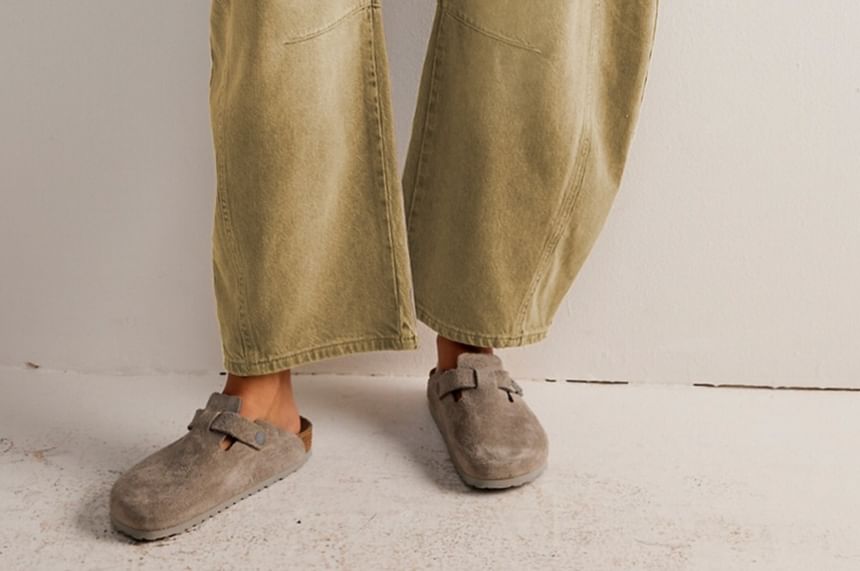 Piwonia - Mid Waist Washed Cropped Barrel Leg Jeans