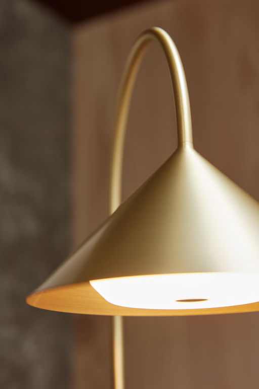 Frandsen Grasp tafellamp H72 LED oplaadbaar Brushed Stainless Steel